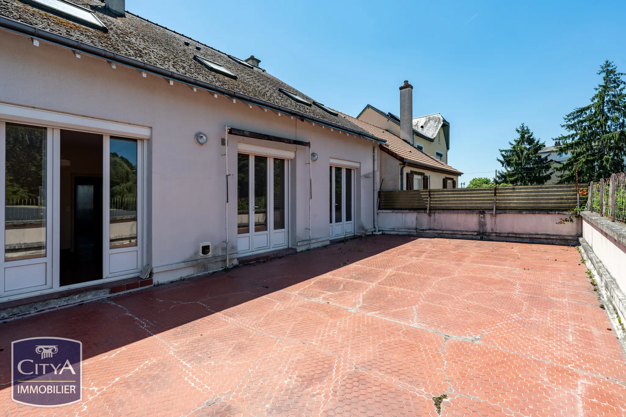 Photo 6 Immeuble 196.37m²