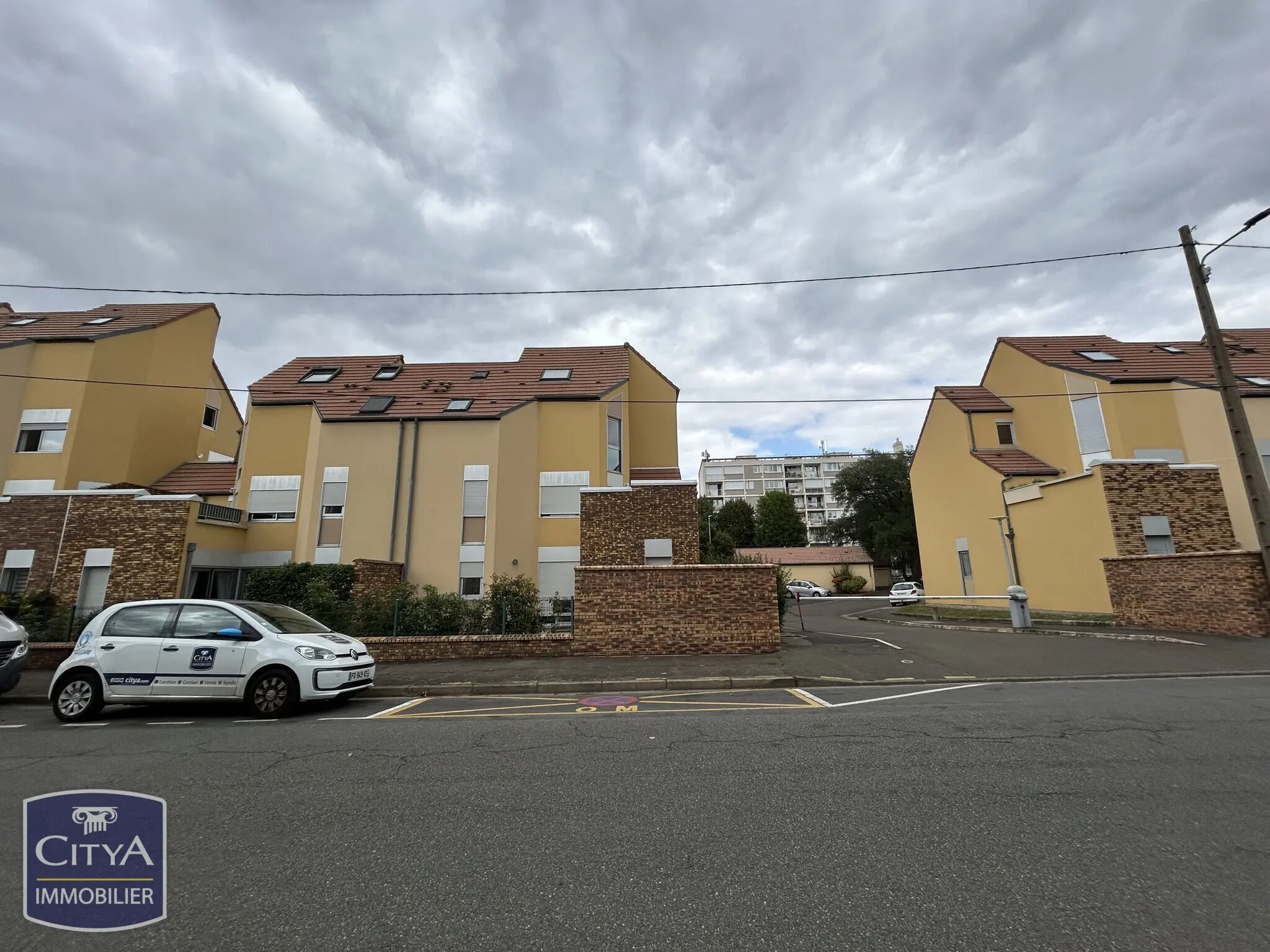 Photo 1 Parking 13m²