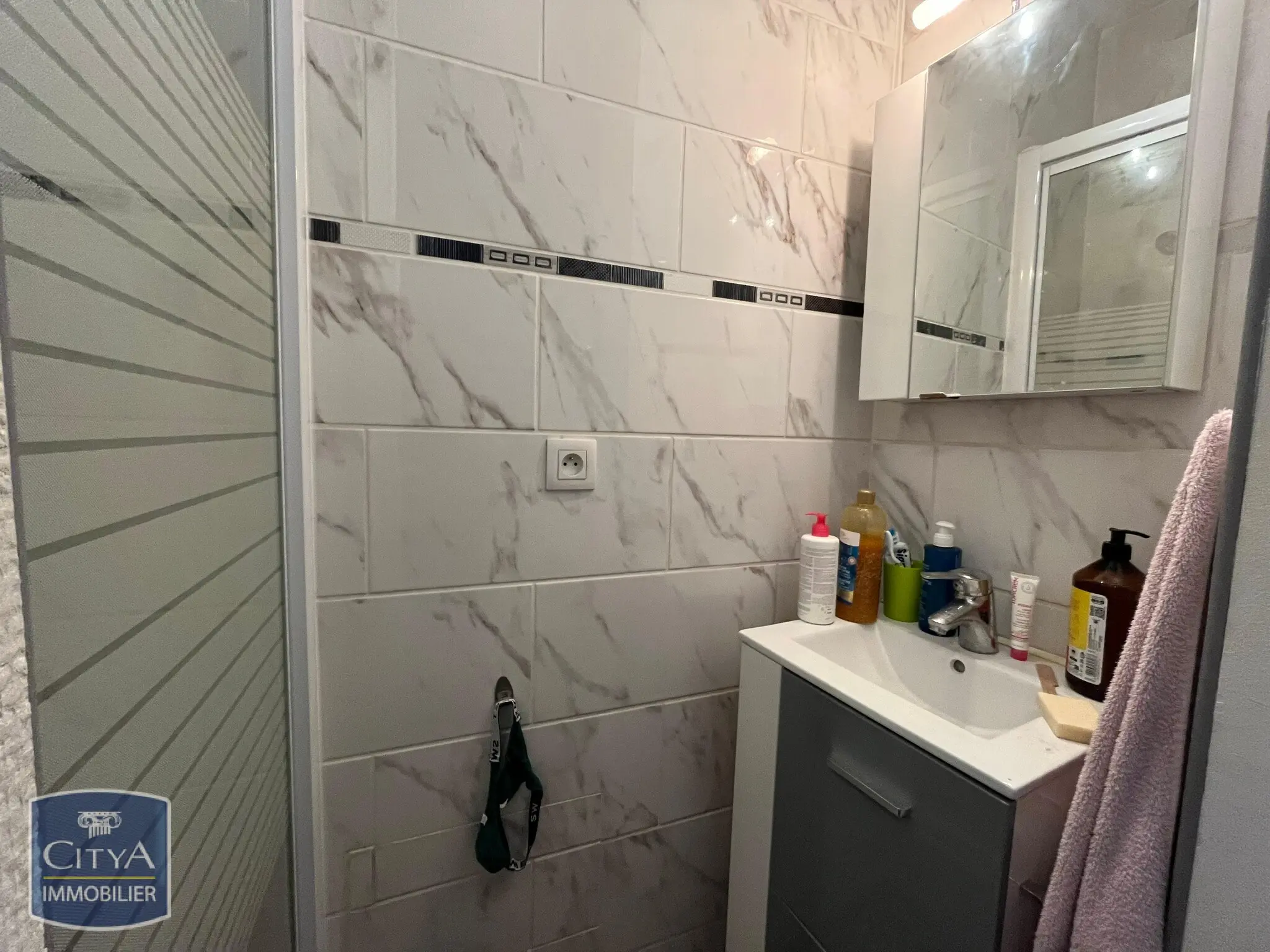 Photo 5 Appartement 1 pièce 13.97m²