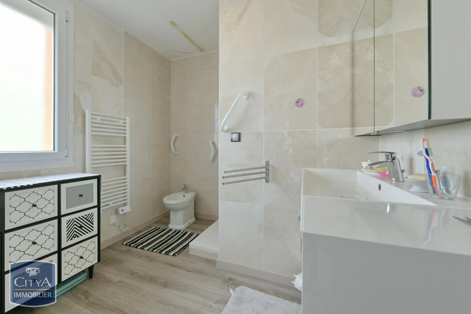 Photo 11 Appartement 5 pièces 88m²