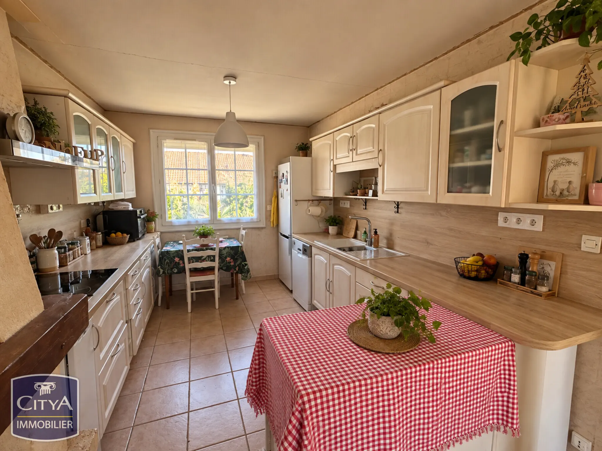 Photo 2 maison Yvré-l'Évêque