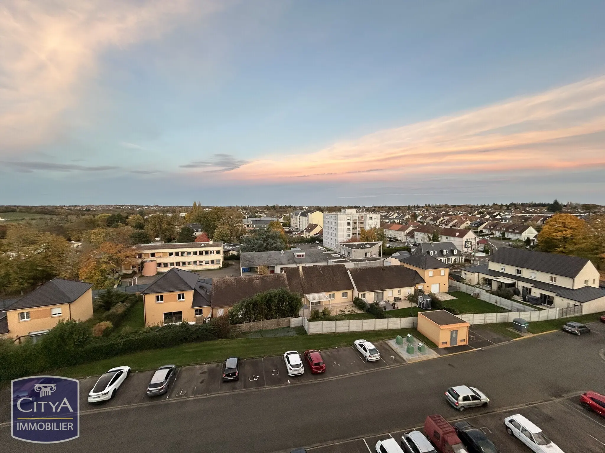 Photo 1 Appartement 1 pièce 26.96m²