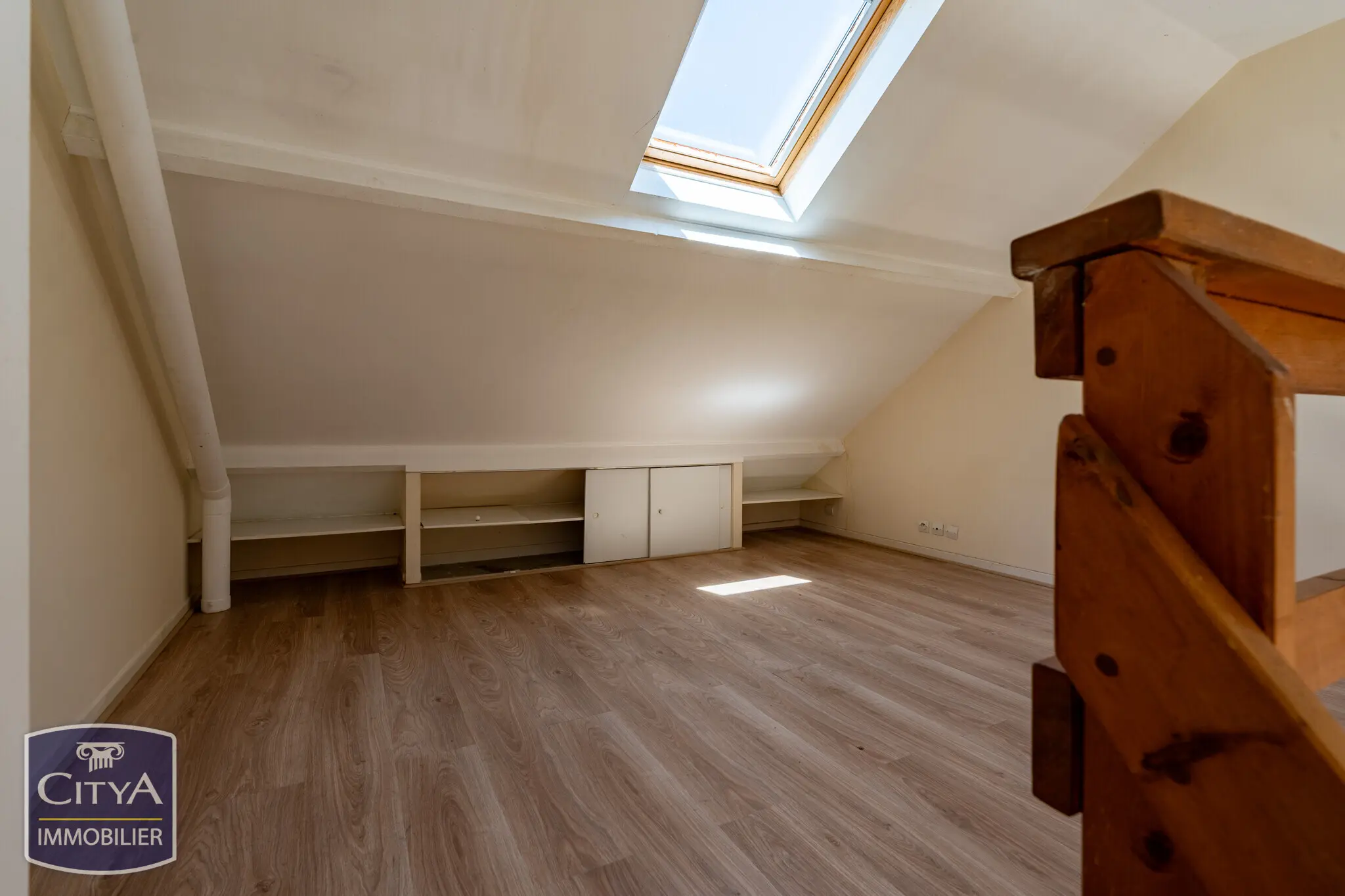 Photo 10 Immeuble 196.37m²