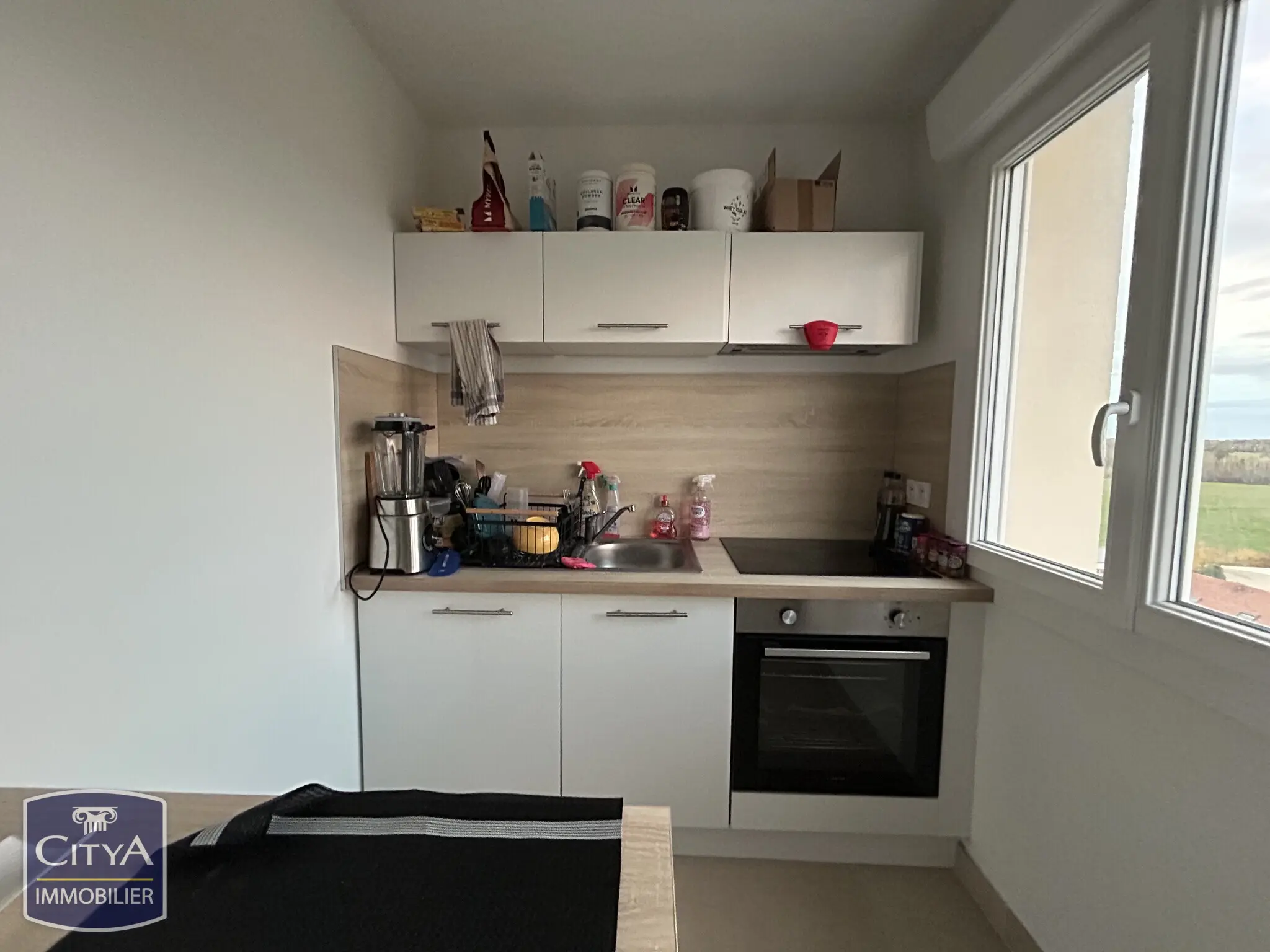 Photo 2 Appartement 1 pièce 26.96m²