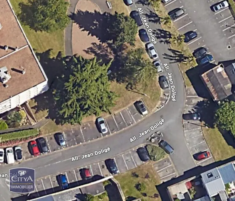 Photo 3 Parking 12m²