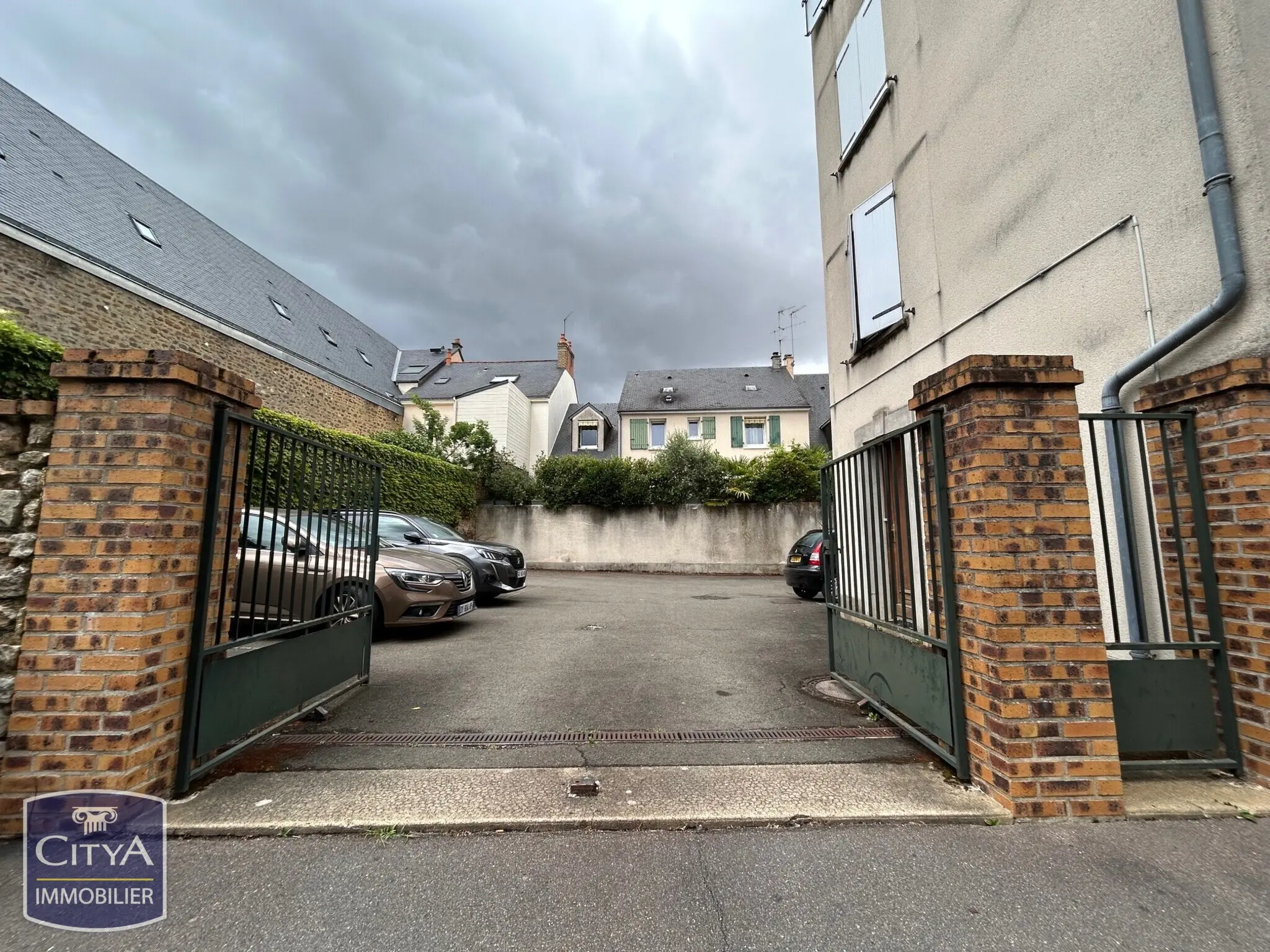 Photo 3 Parking 8m²