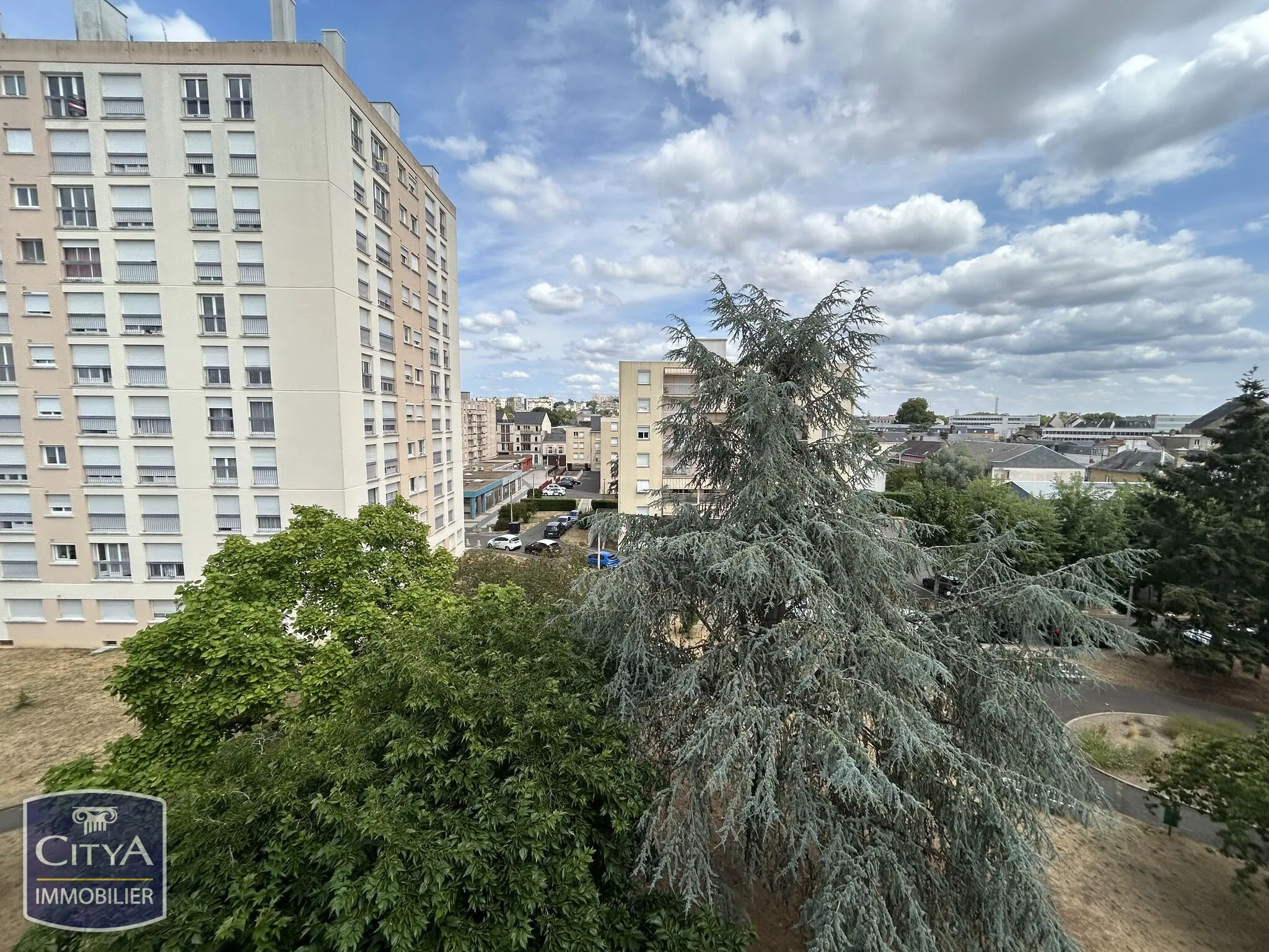 Photo 3 Appartement 5 pièces 103.84m²