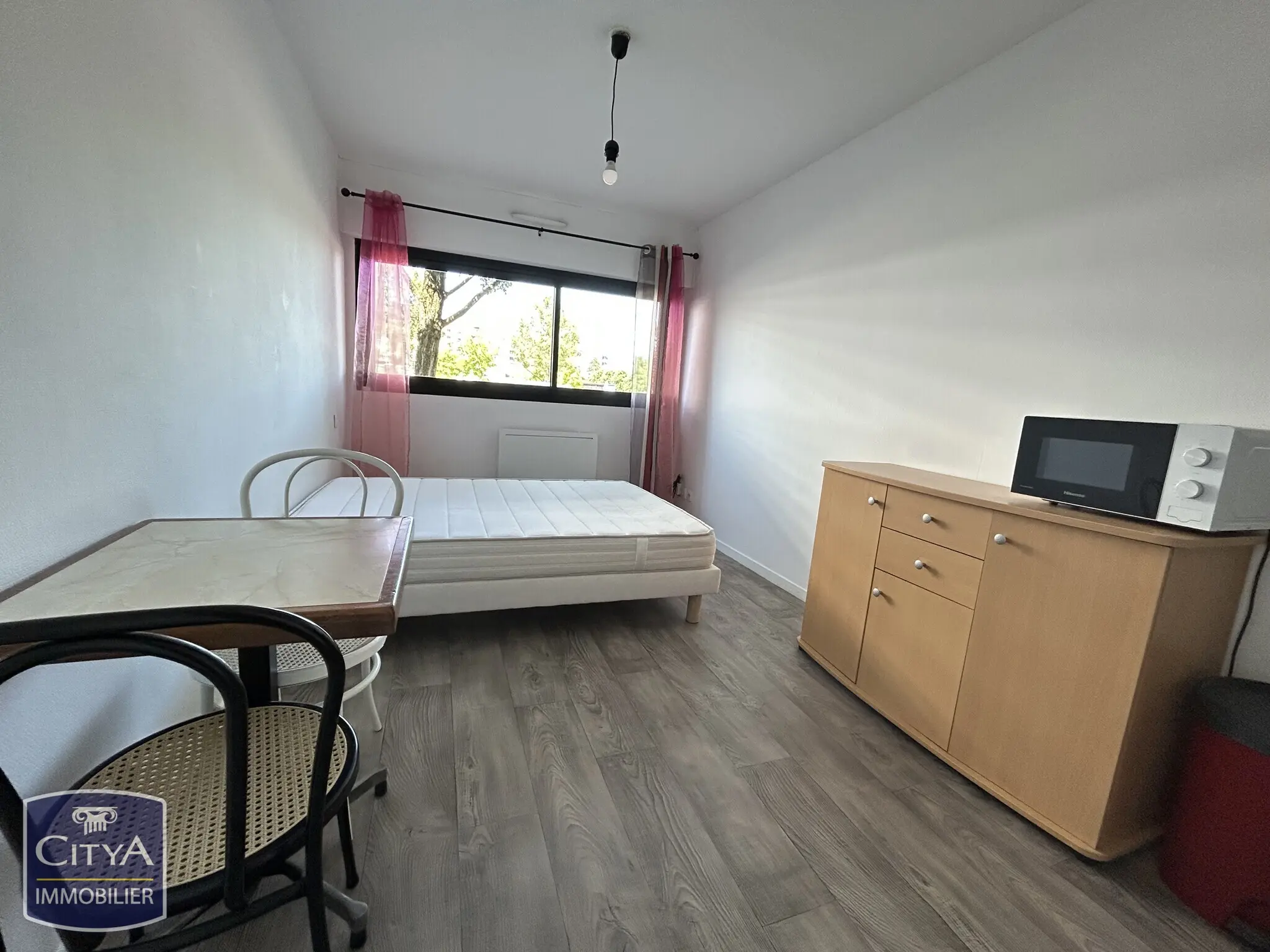 Photo 1 Appartement 1 pièce 18.07m²