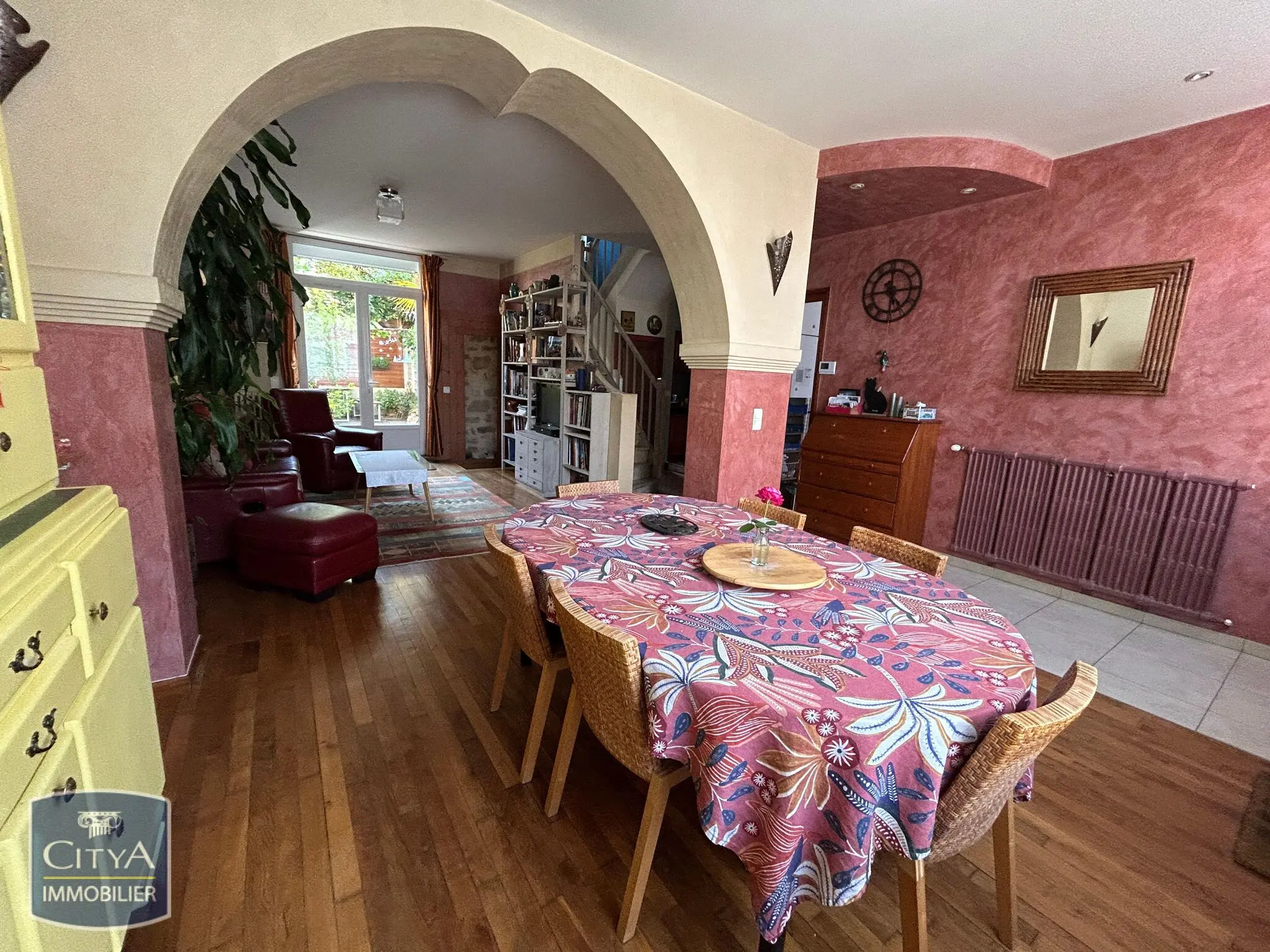 Photo 2 Maison 5 pièces 167m²
