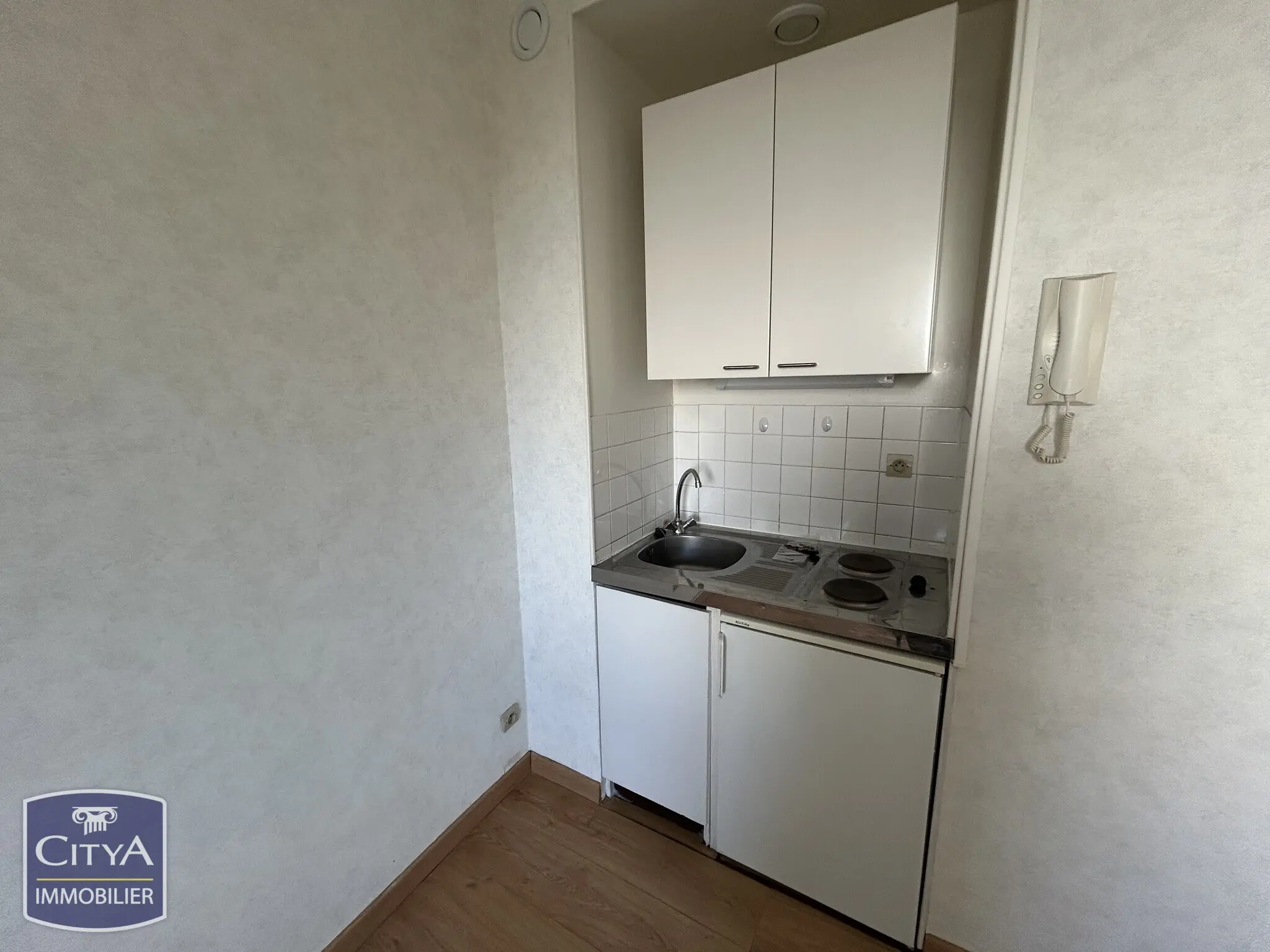 Photo 6 Appartement 1 pièce 17.89m²
