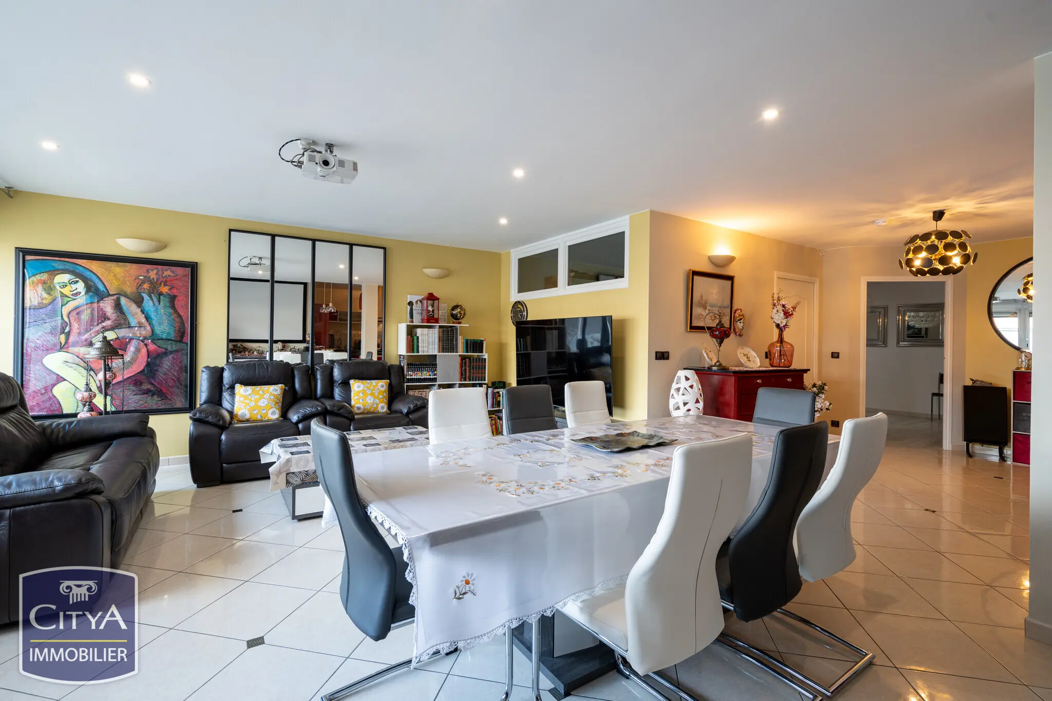 Photo 1 Appartement 3 pièces 128m²