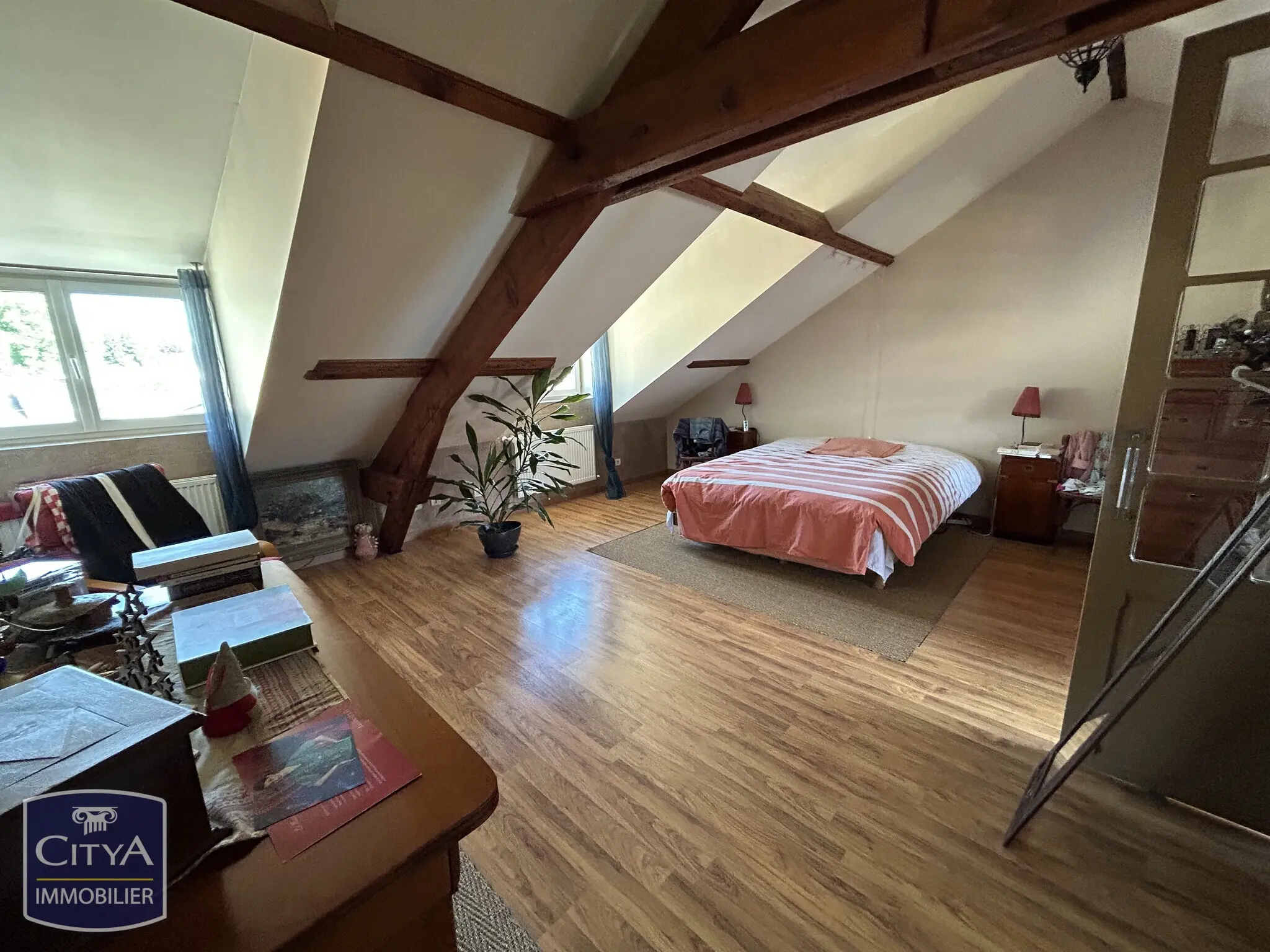 Photo 8 Maison 5 pièces 167m²