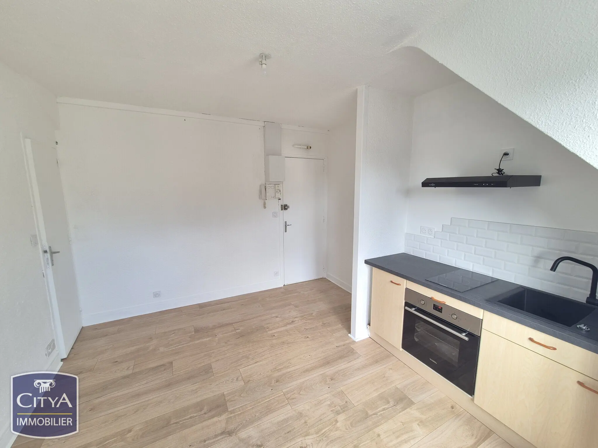 Photo 4 Appartement 2 pièces 27.84m²