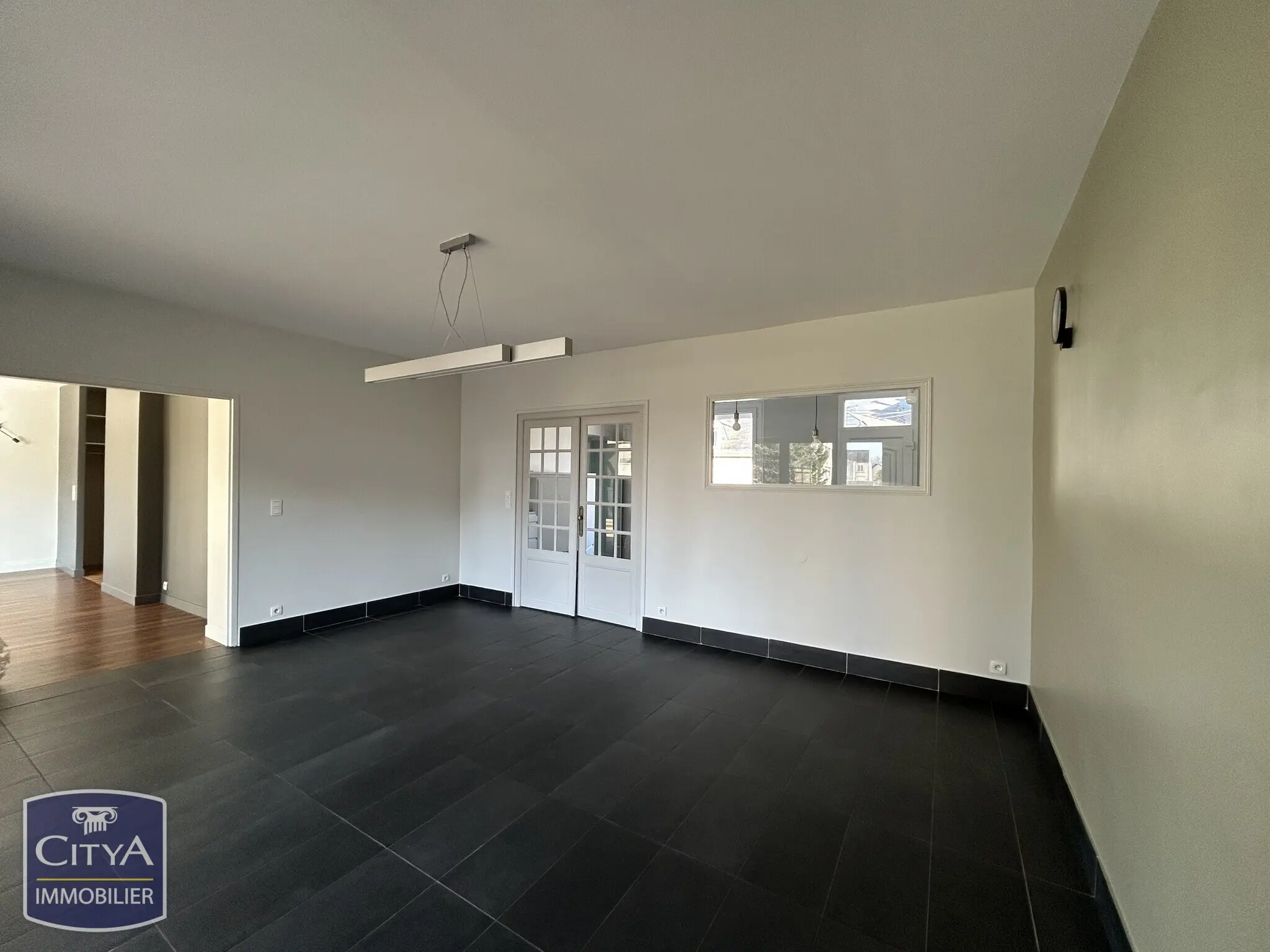Photo 8 Maison 12 pièces 262.36m²