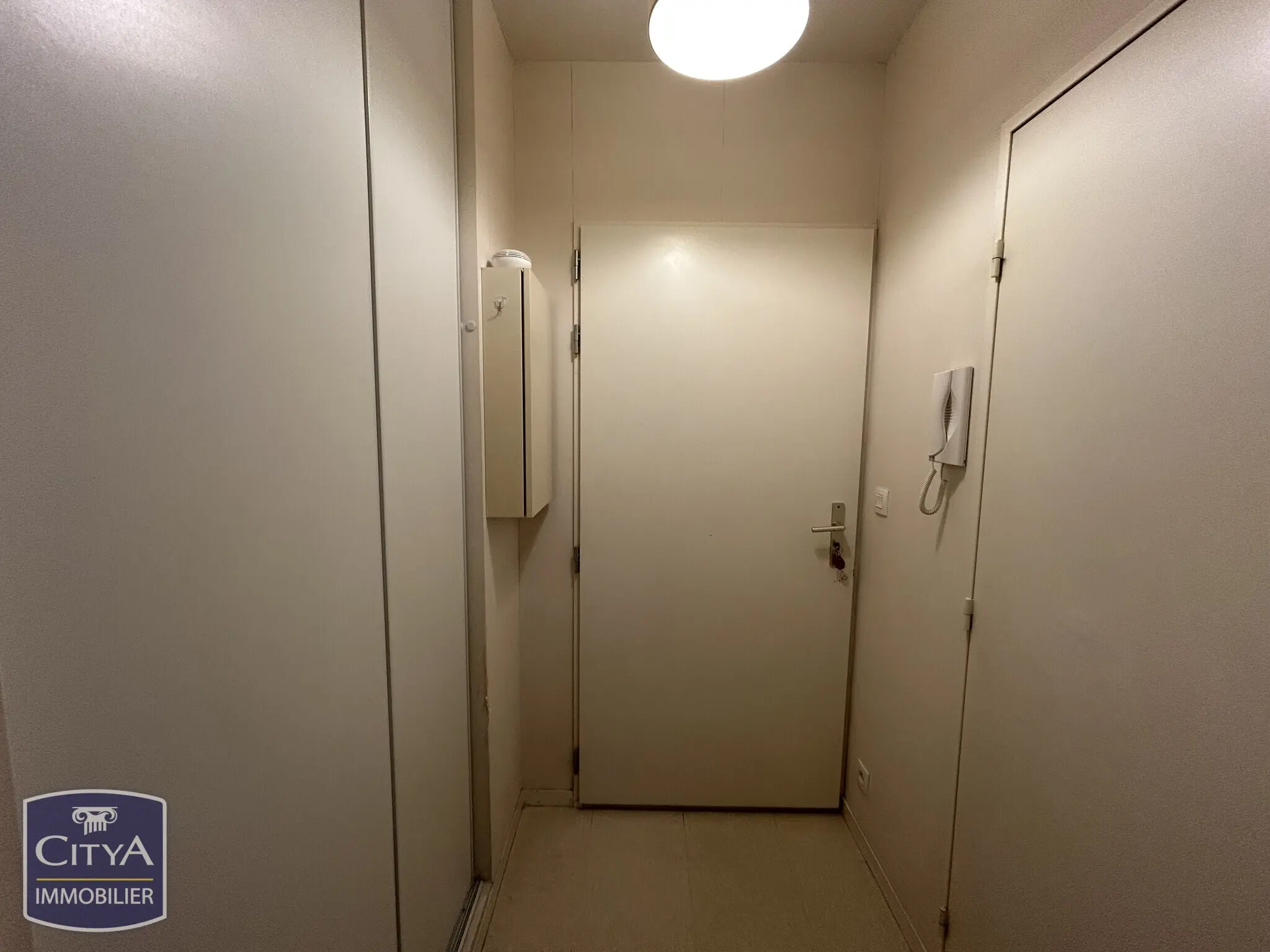 Photo 4 Appartement 1 pièce 19.82m²