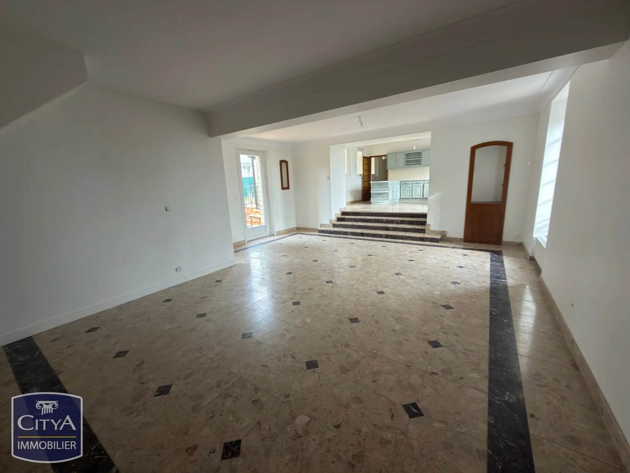 Photo 2 Maison 5 pièces 137m²