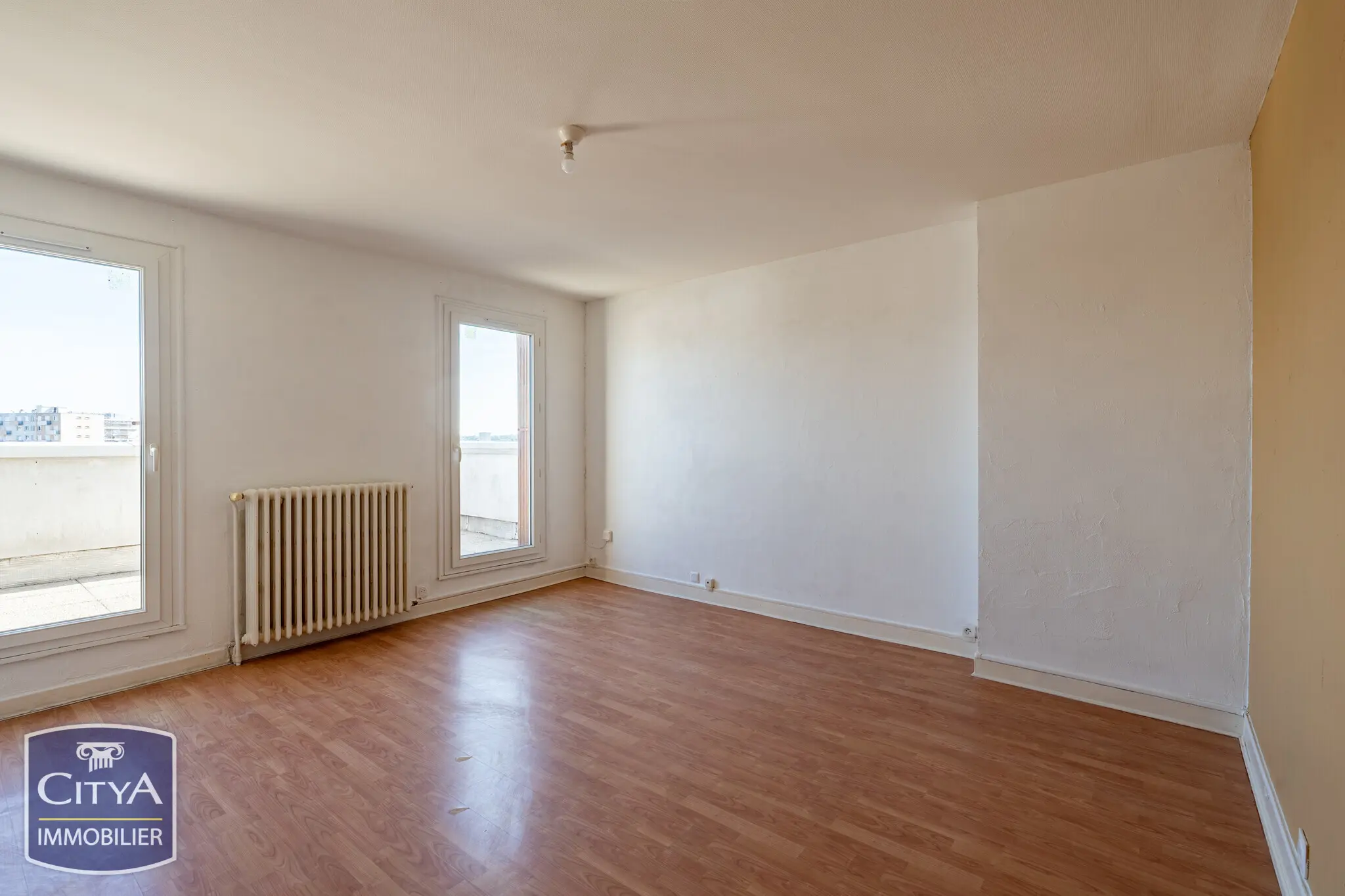 Photo 2 Appartement 2 pièces 54m²