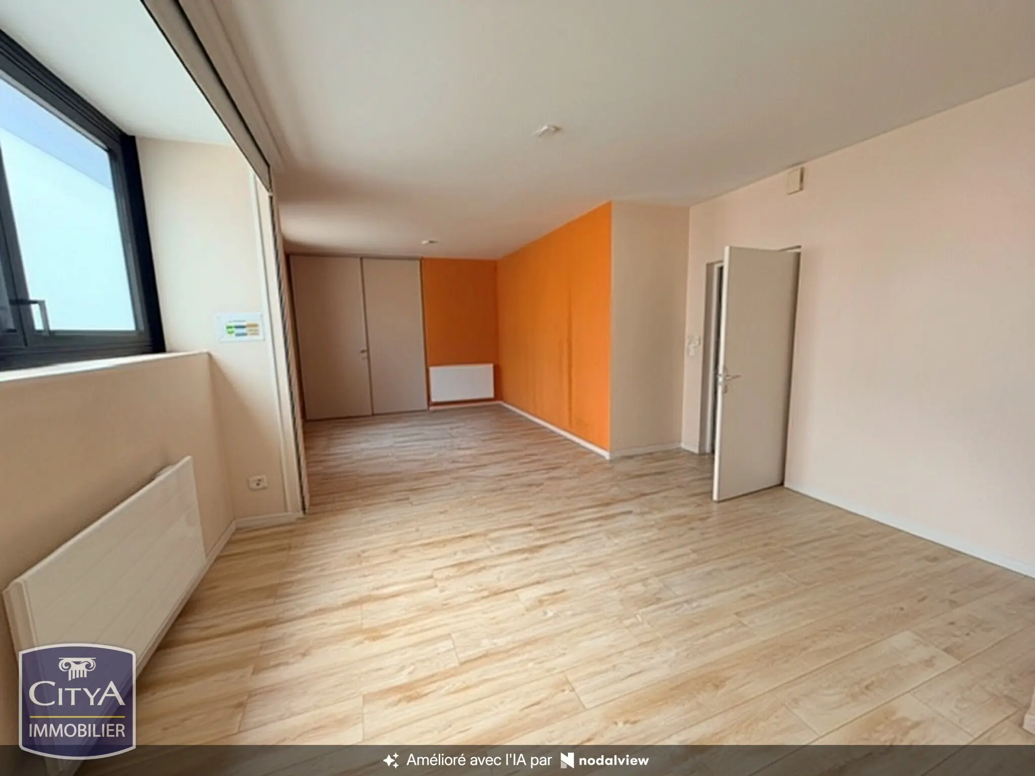 Photo 2 Local Commercial 103.75m²