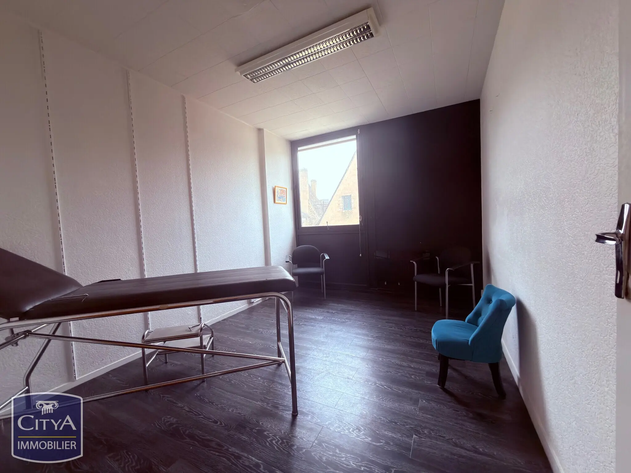 Photo 2 Fonds De Commerce 94m²