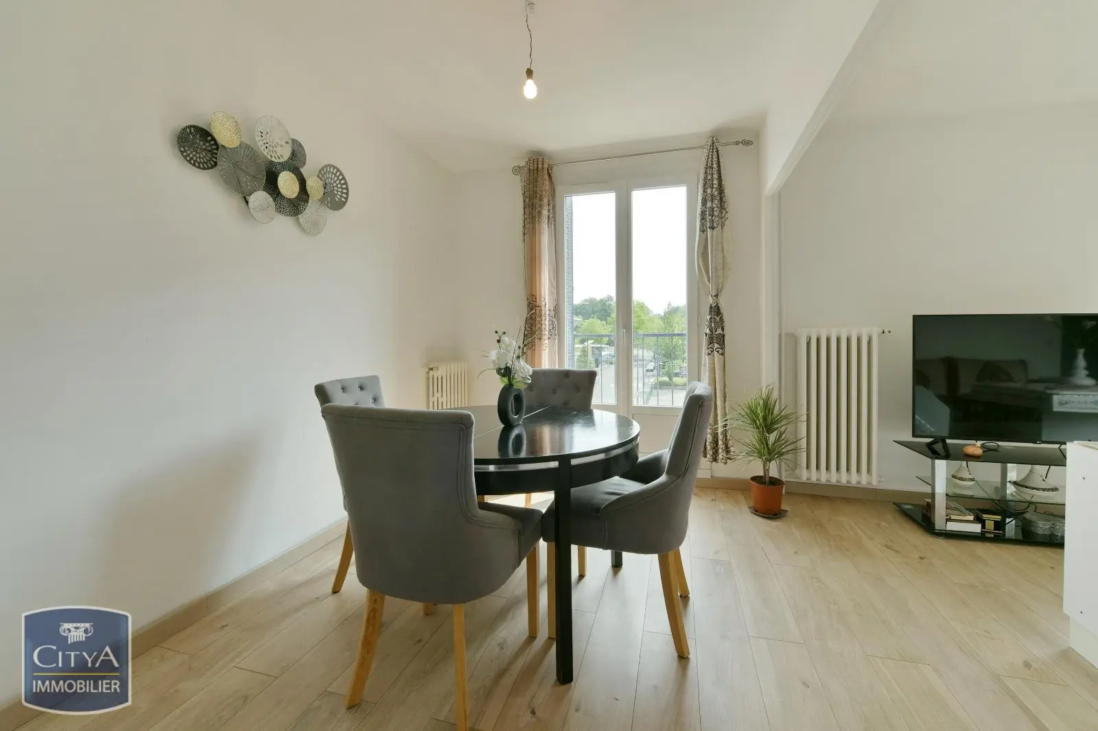 Photo 2 Appartement 5 pièces 78.84m²