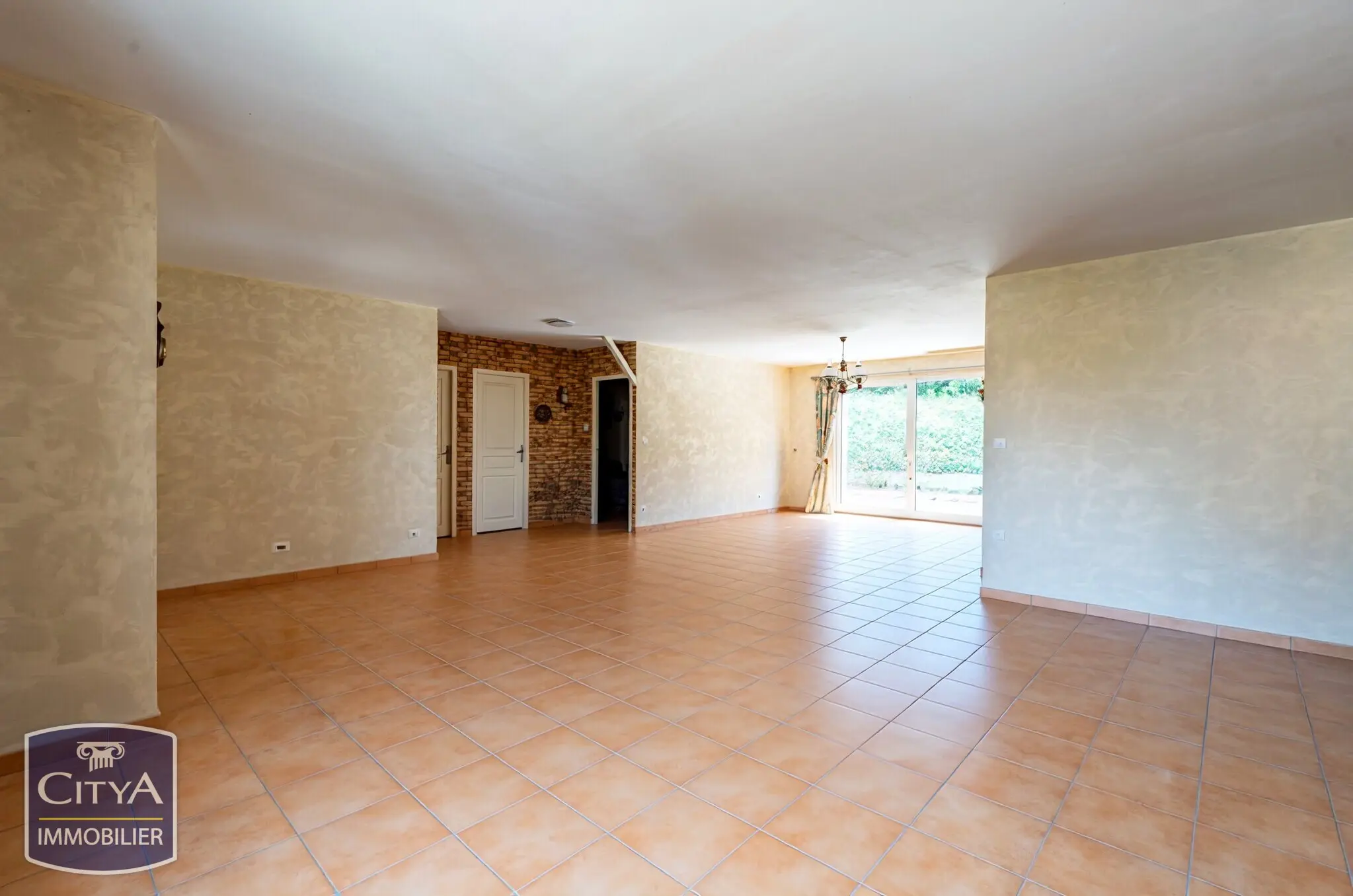 Photo 2 Maison 4 pièces 120m²