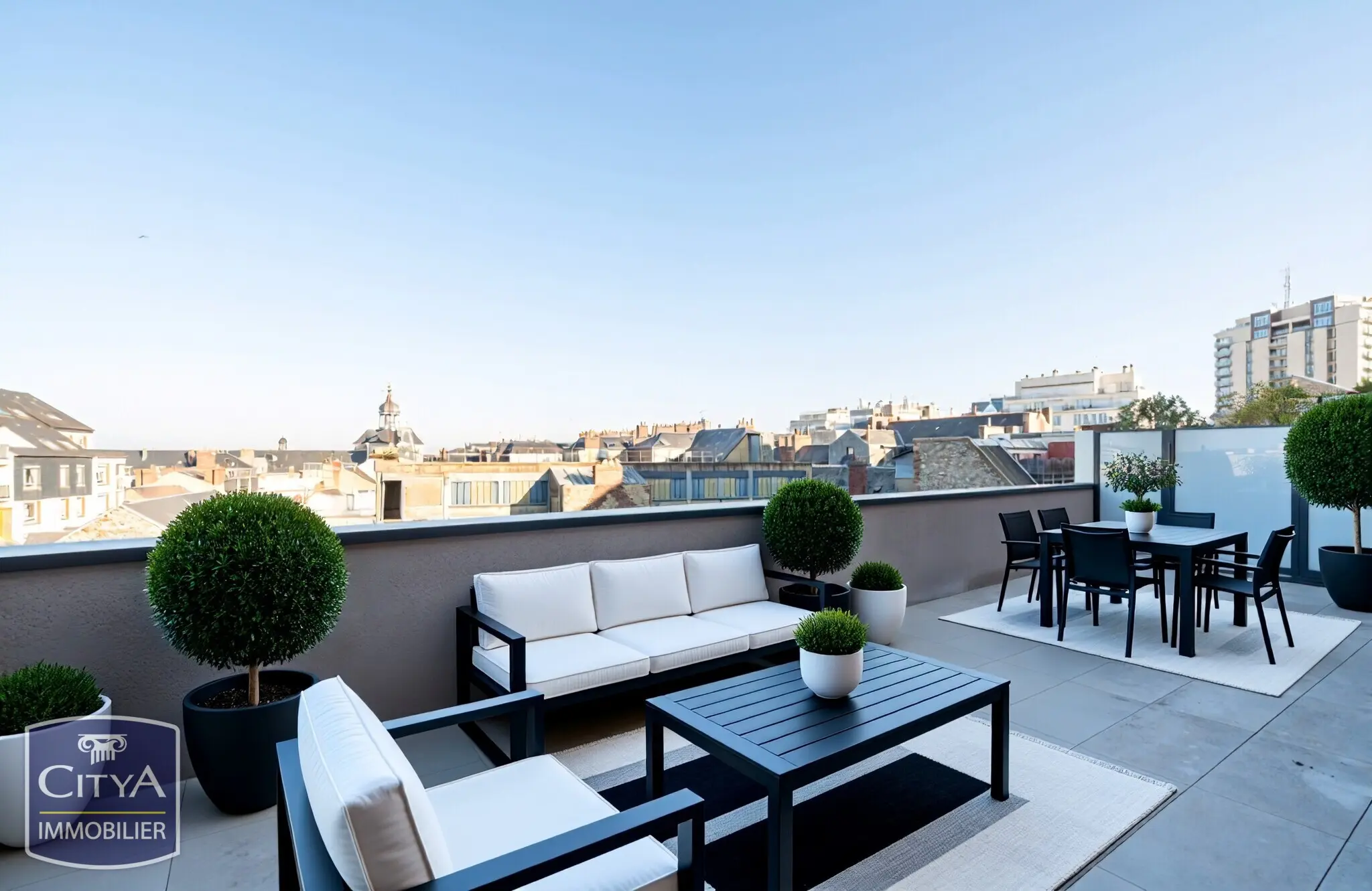 Photo 1 Appartement 5 pièces 101.71m²