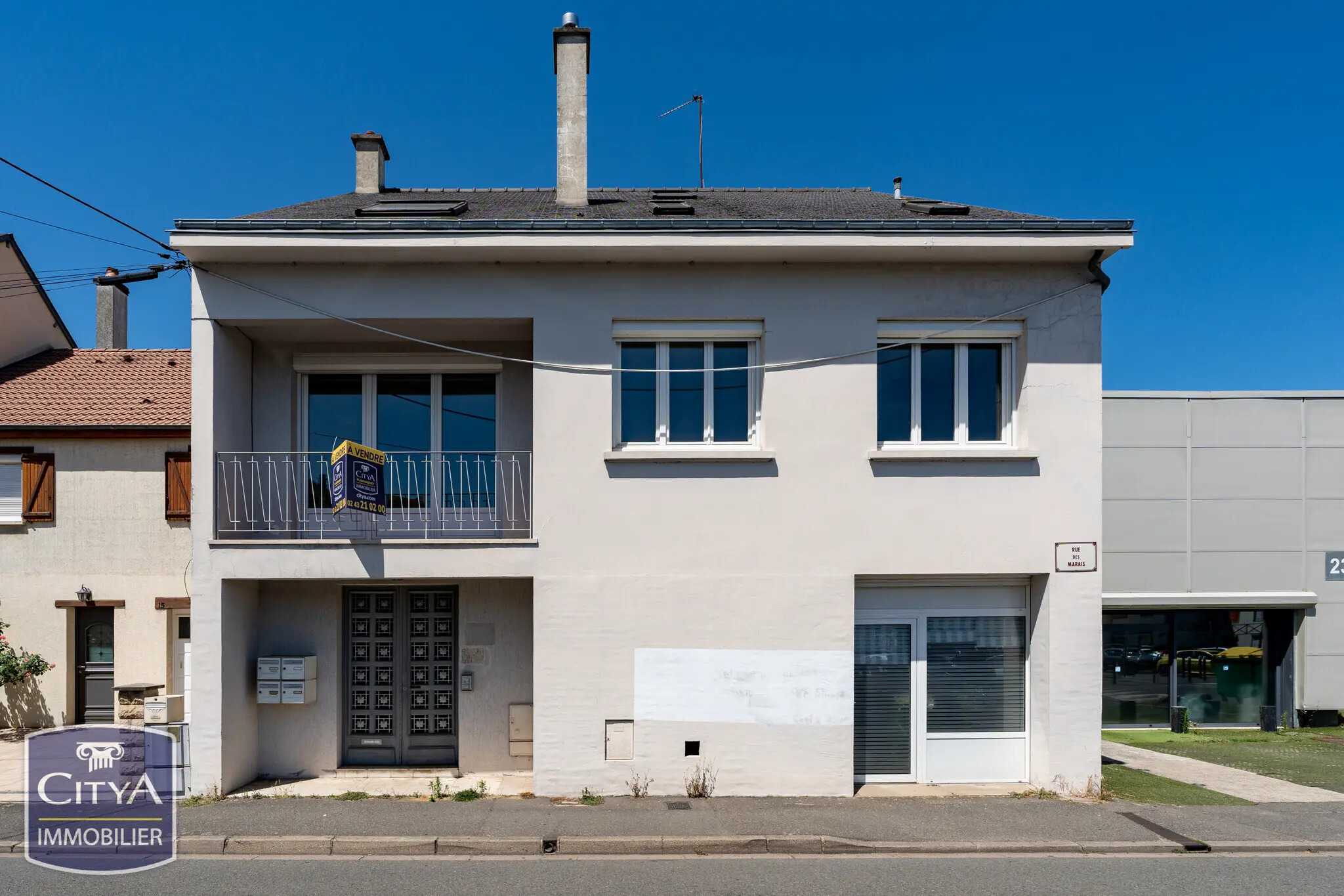 Photo 1 Immeuble 196.37m²