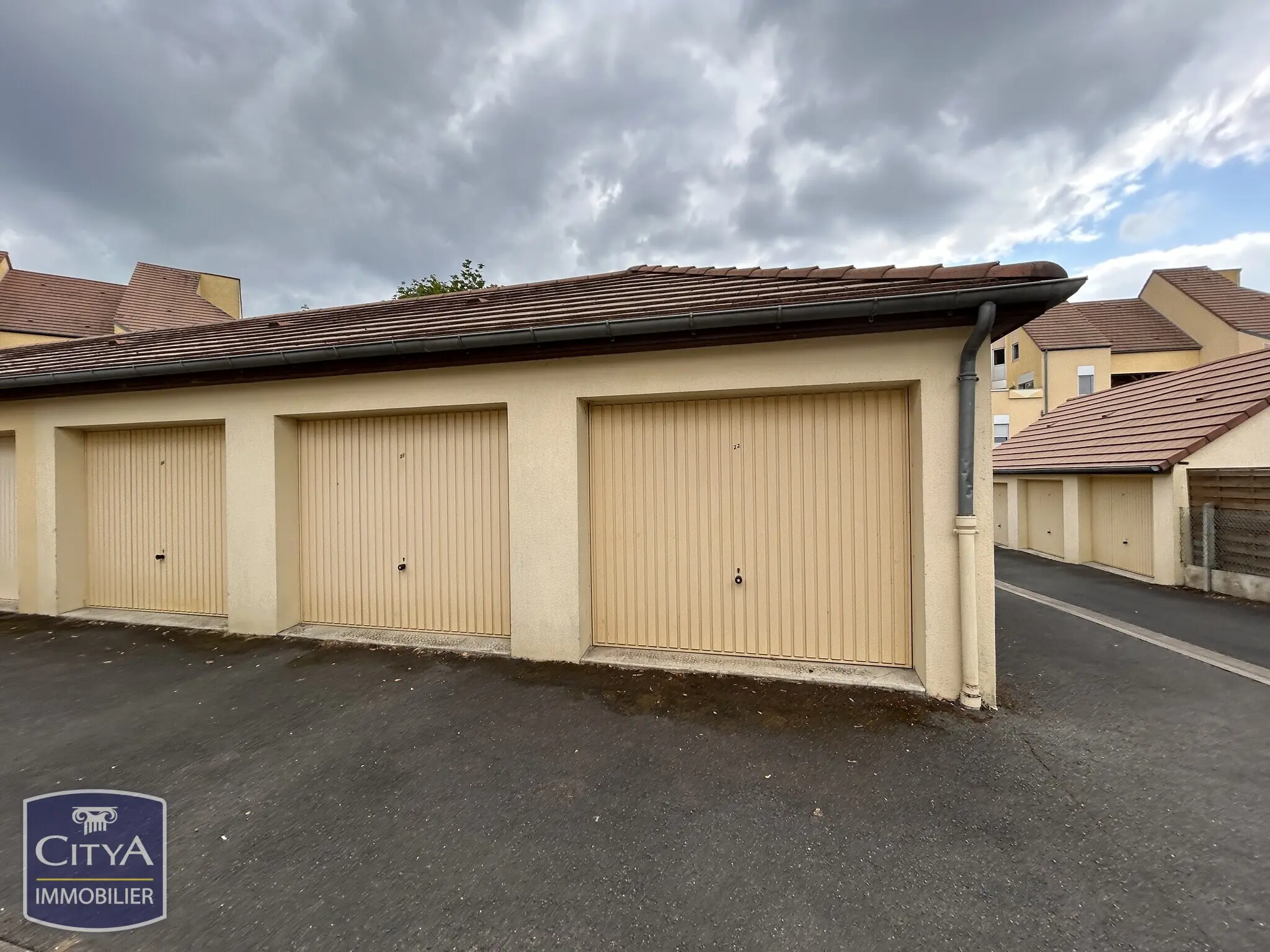 Photo 3 Parking 13m²
