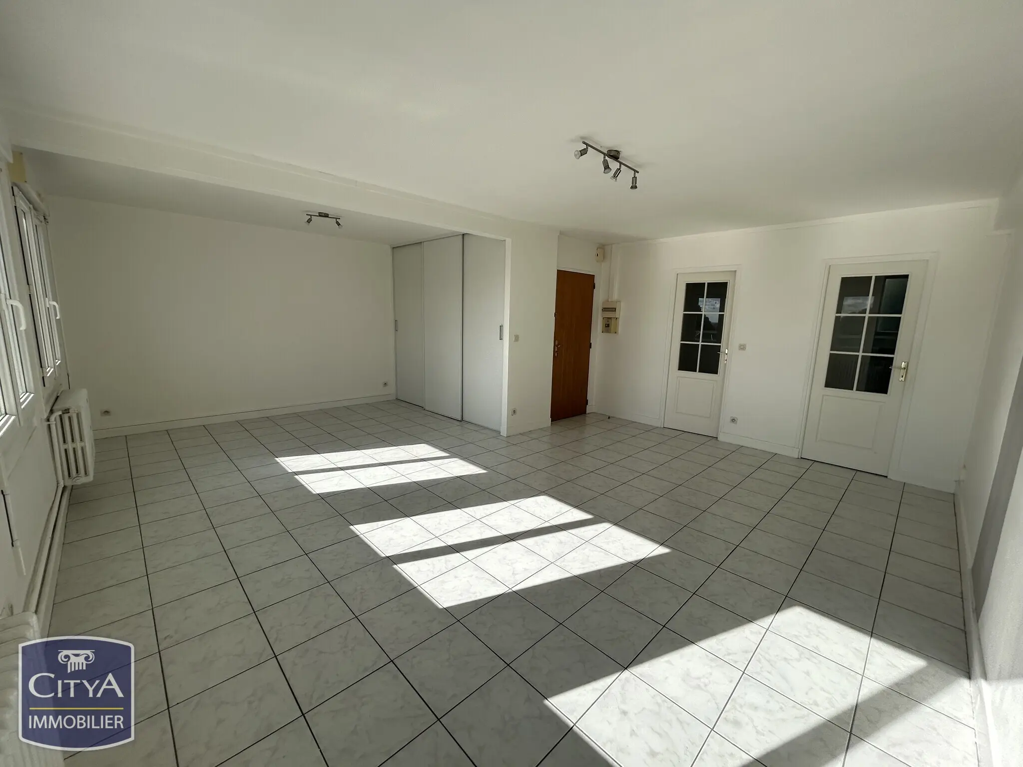 Photo 25 Appartement 5 pièces 76.42m²
