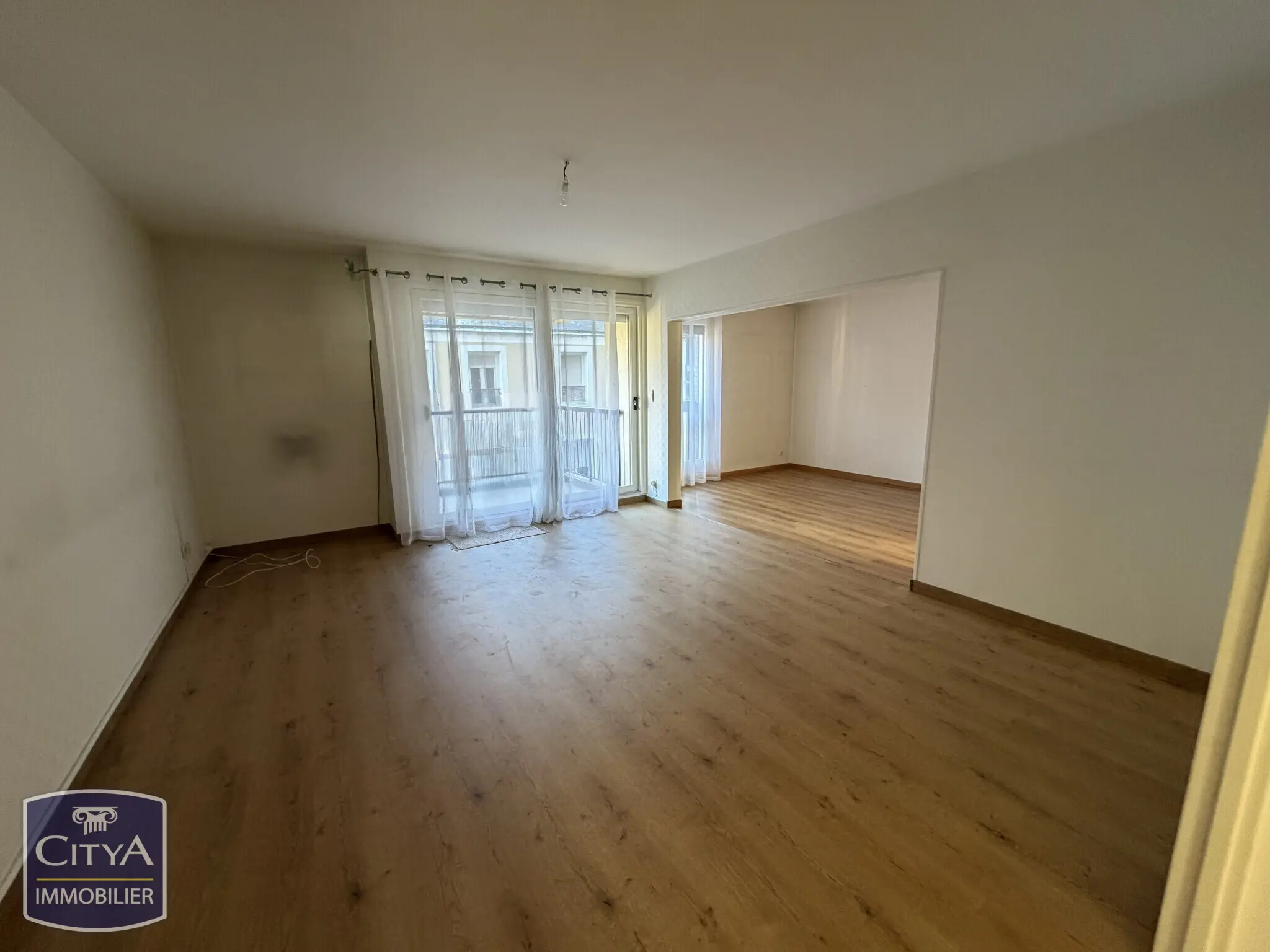 Photo 2 Appartement 4 pièces 79.97m²