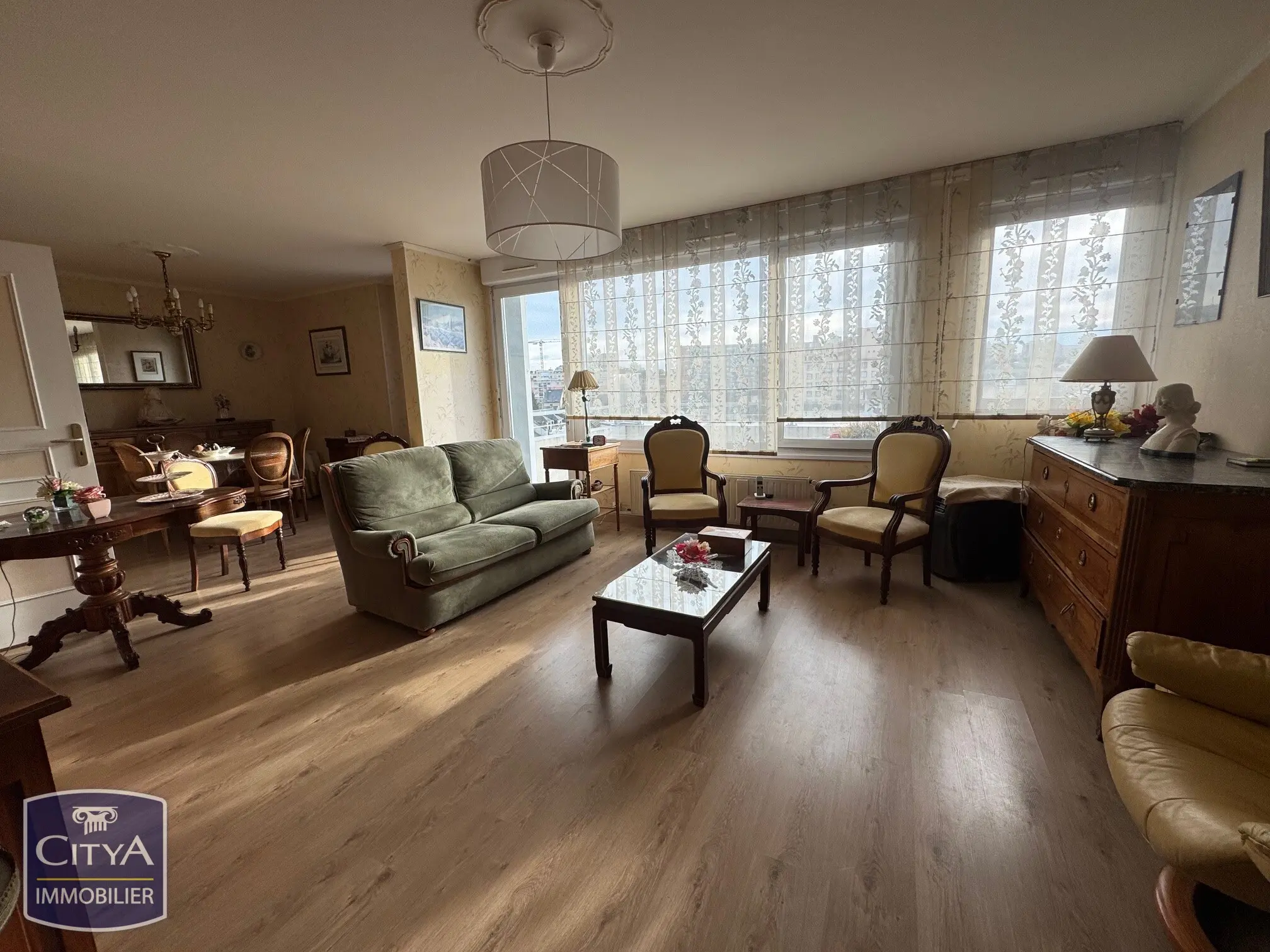 Photo 2 Appartement 4 pièces 79.6m²