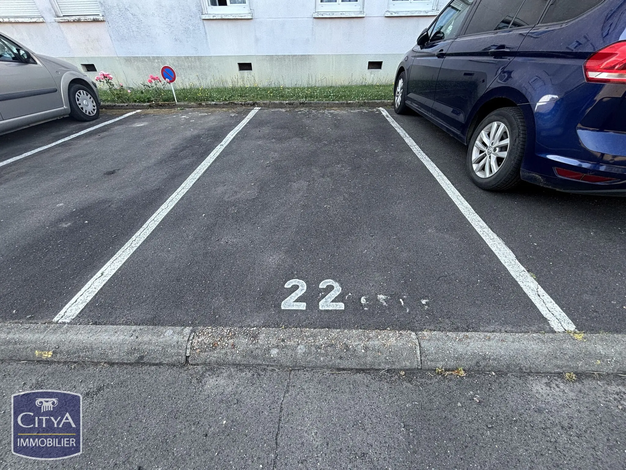 Photo 1 Parking 14m²