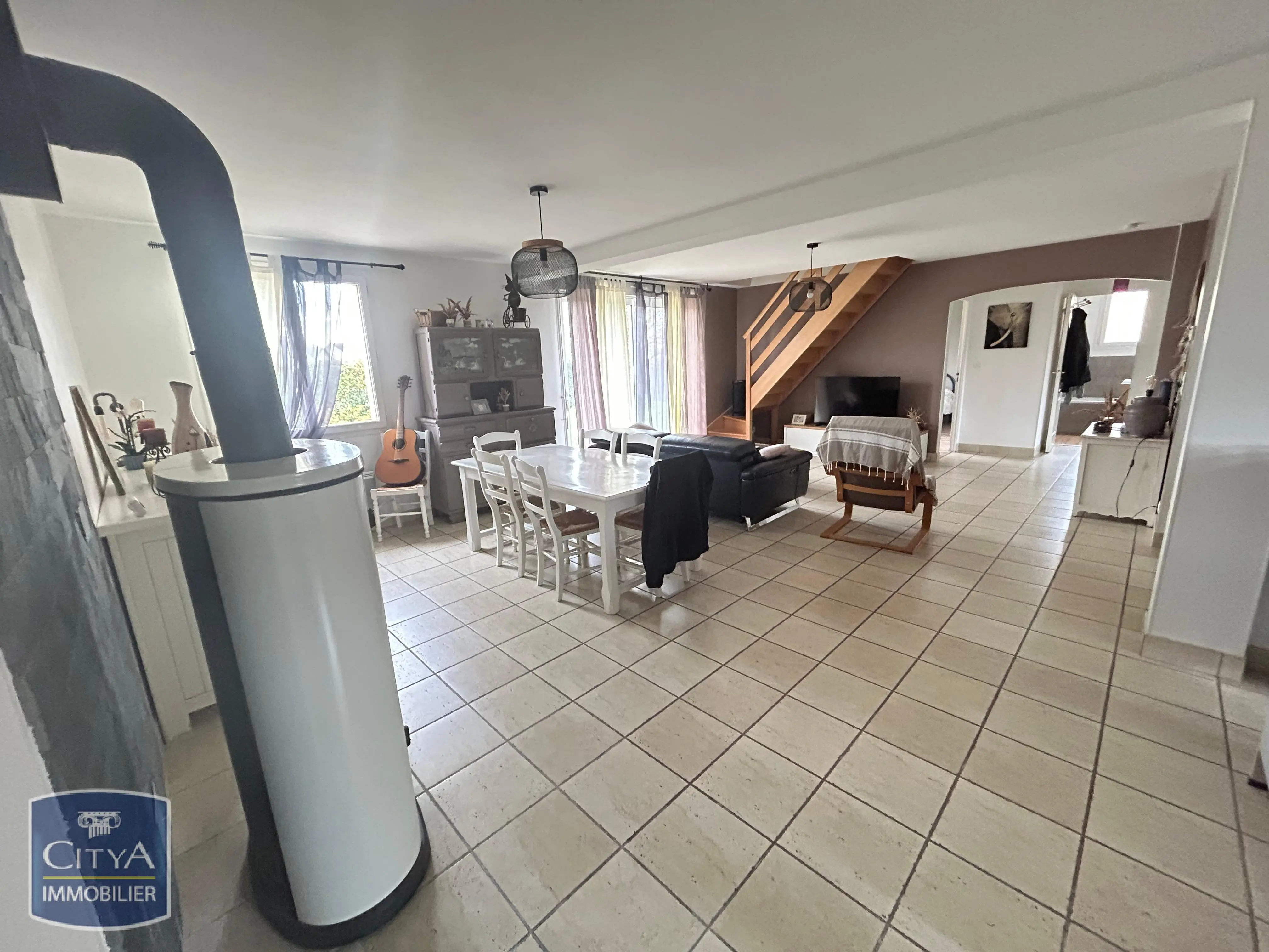 Photo 5 Maison 6 pièces 151.87m²