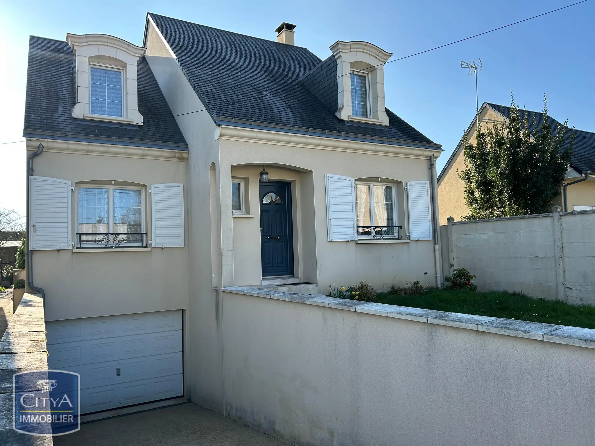 Photo 1 Maison 5 pièces 135.66m²