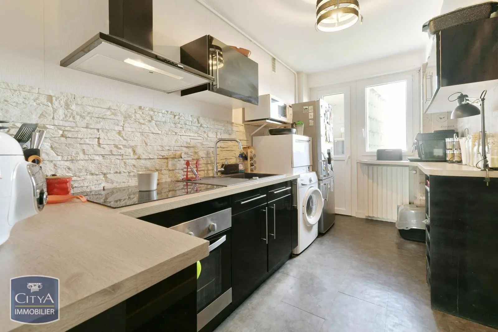 Photo 2 Appartement 2 pièces 64.37m²