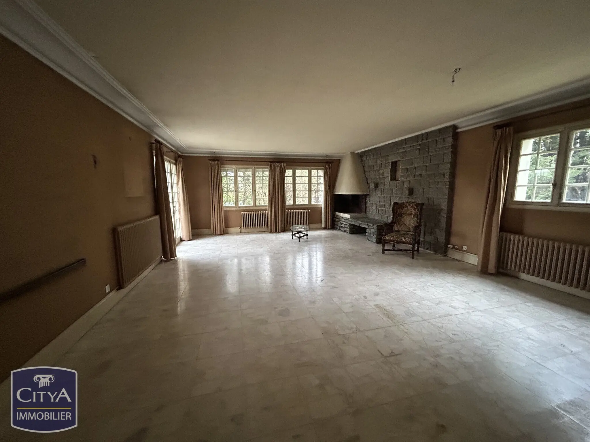 Photo 4 Maison 8 pièces 195m²