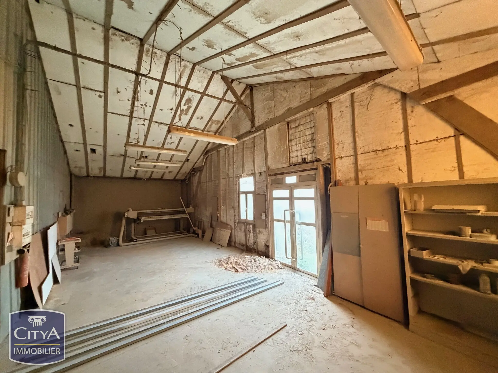 Photo 2 Local Commercial 316m²