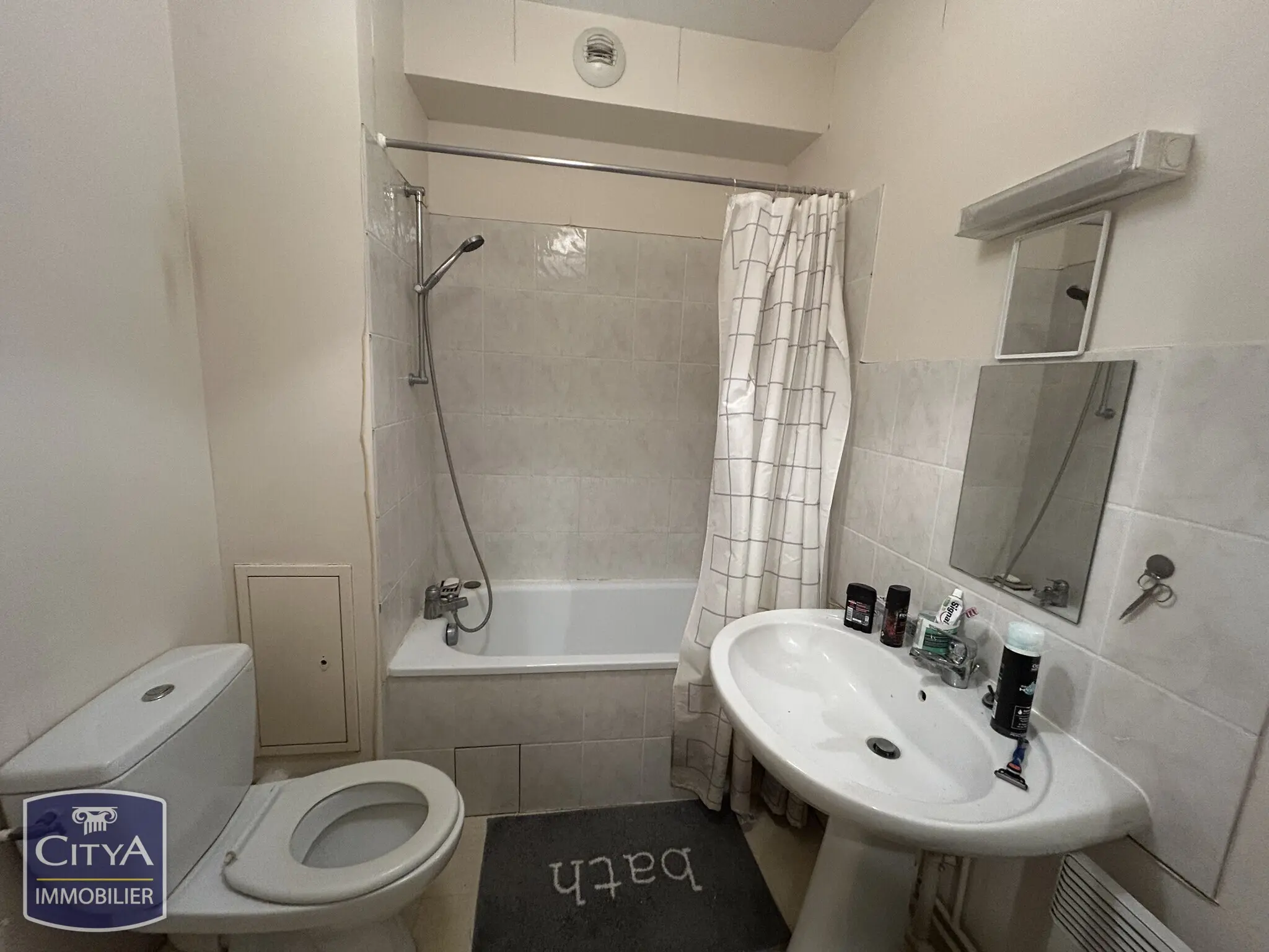 Photo 3 Appartement 1 pièce 19.82m²