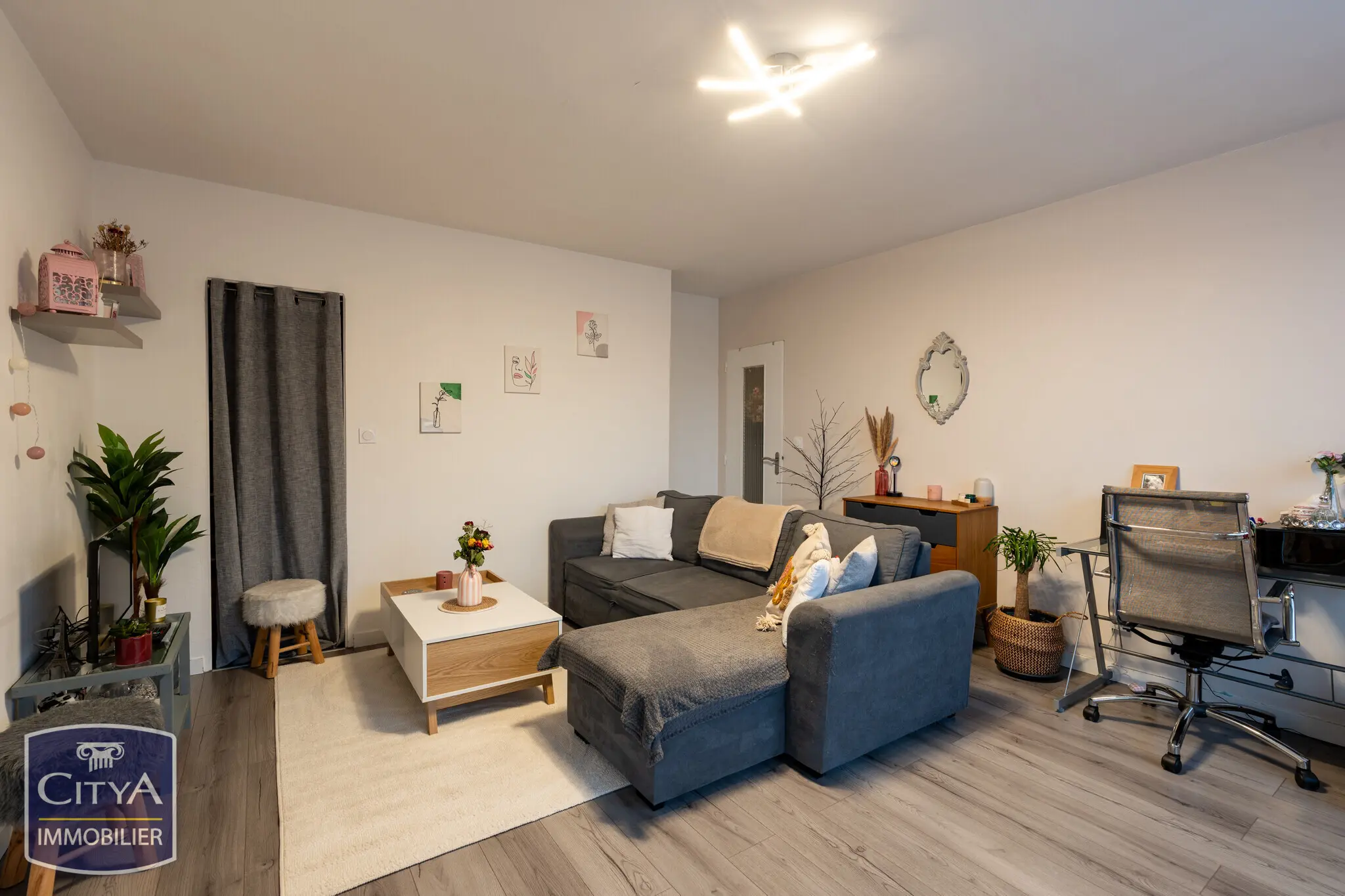 Photo 2 Appartement 2 pièces 51.76m²