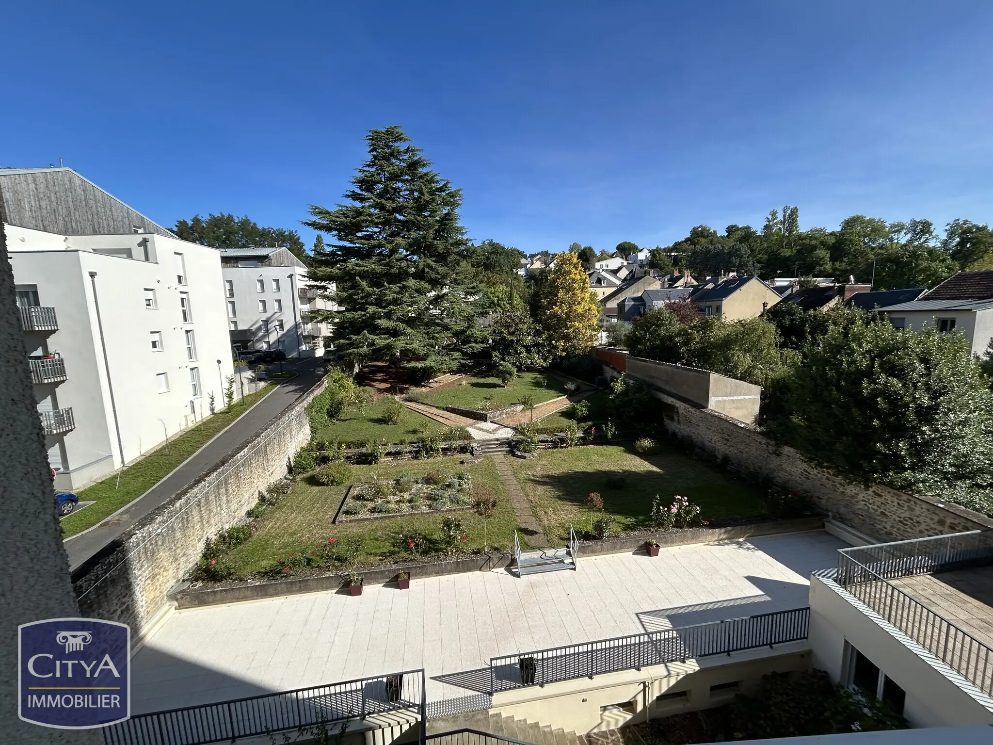 Photo 10 Appartement 4 pièces 125m²