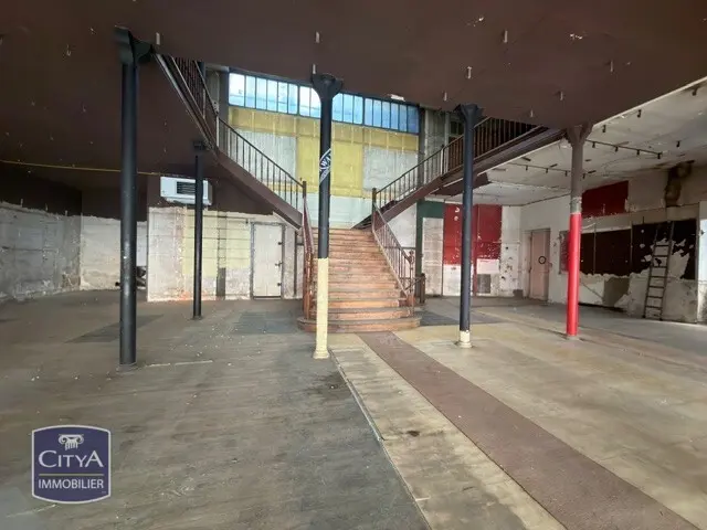 Photo 2 Immeuble 900m²