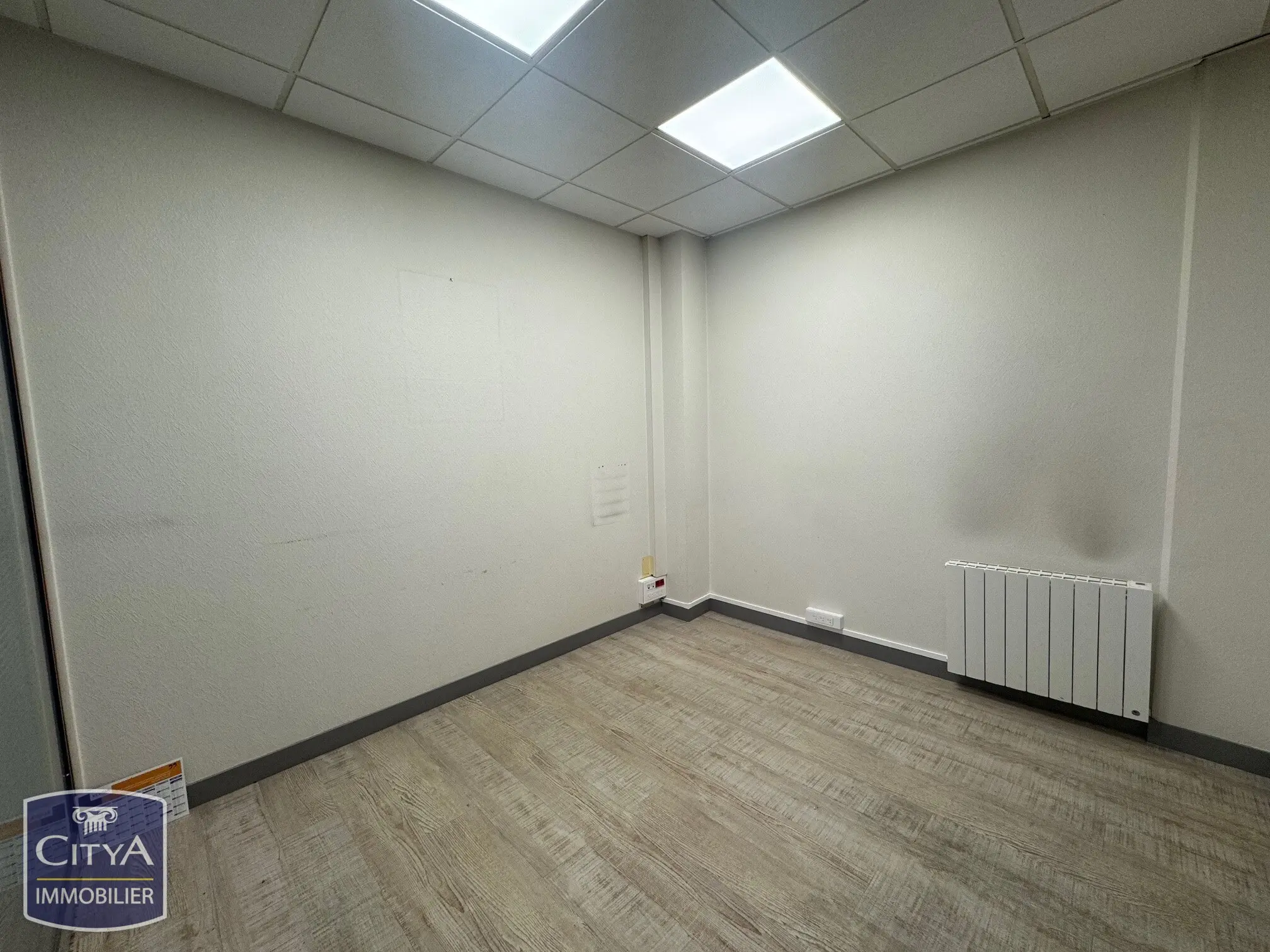 Photo 6 Local Commercial 164m²