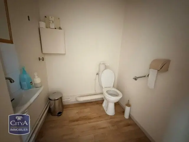 Photo 5 Local Commercial 103.75m²