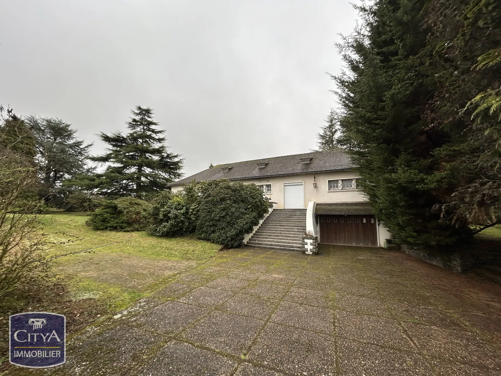 Photo 18 Maison 8 pièces 195m²