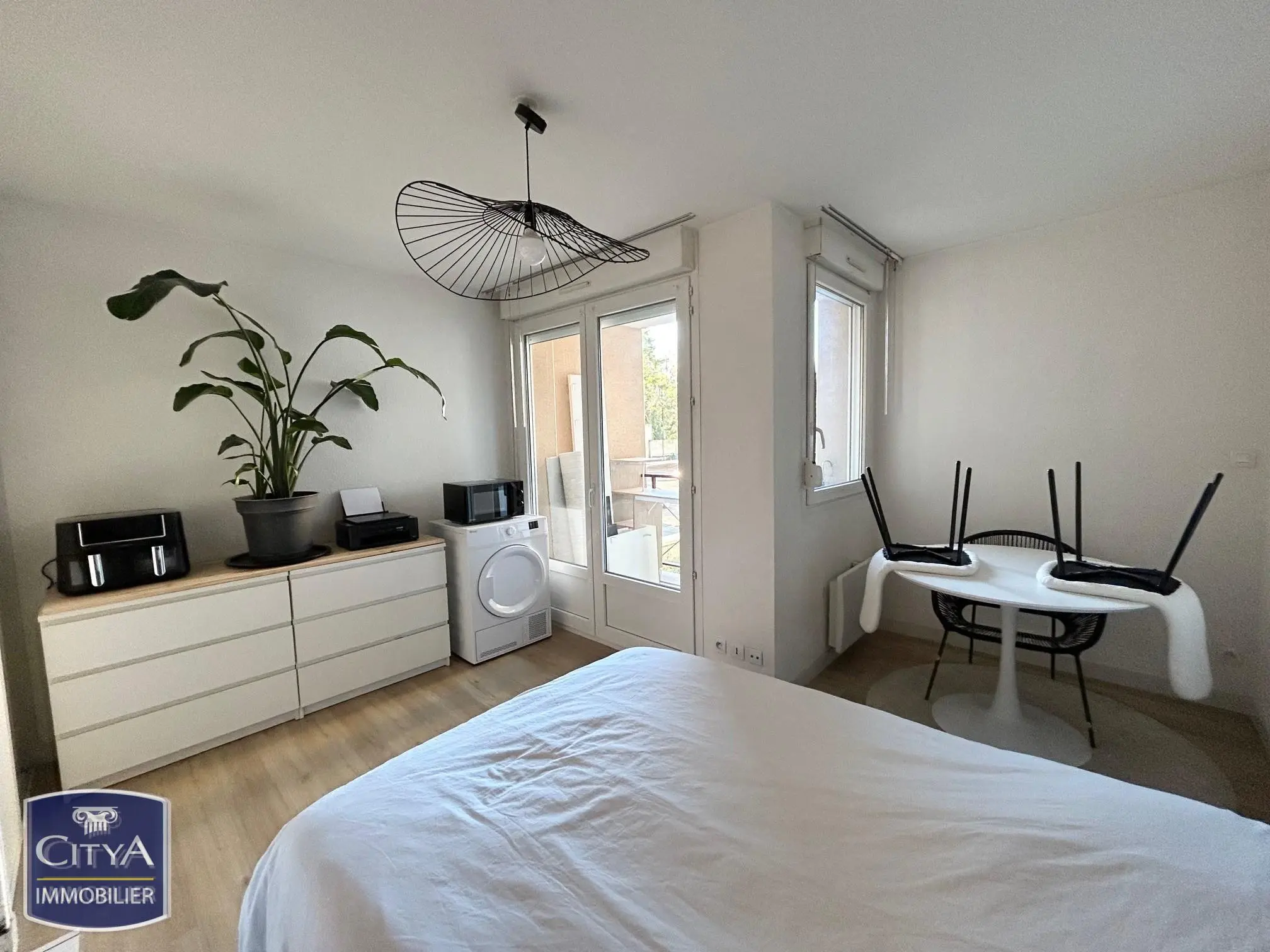 Photo 1 Appartement 1 pièce 21.5m²