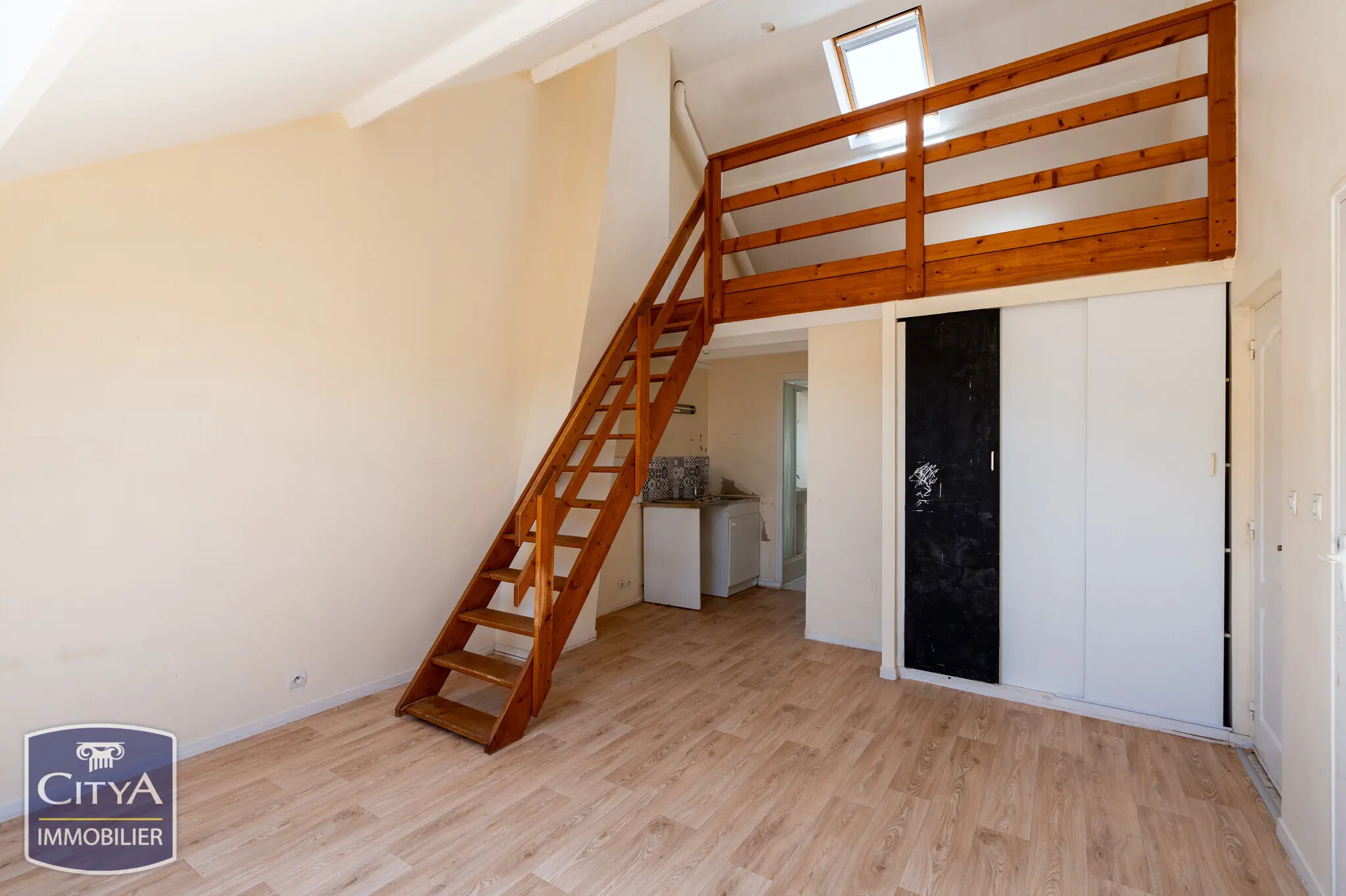 Photo 9 Immeuble 196.37m²
