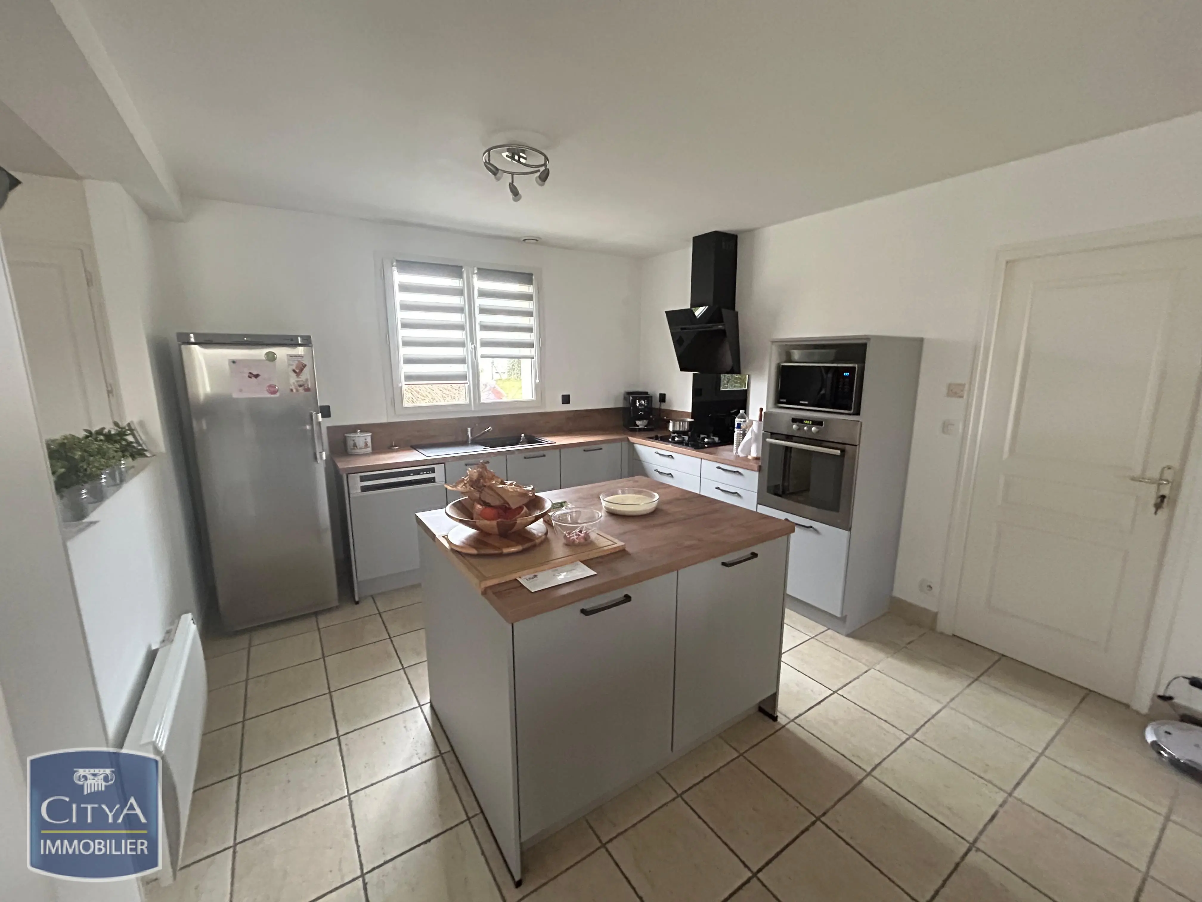 Photo 4 Maison 6 pièces 151.87m²