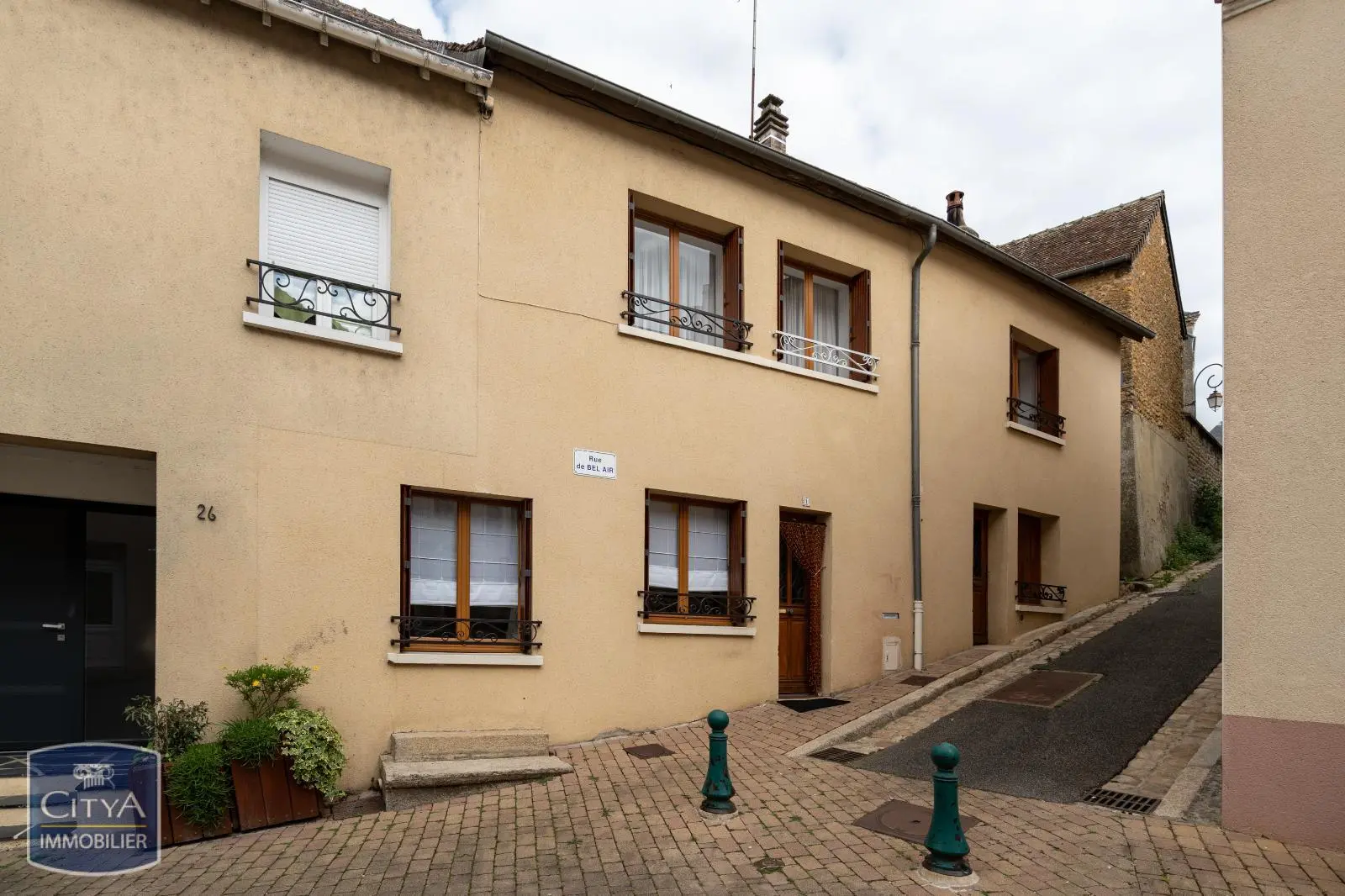Photo 1 Maison 7 pièces 140.94m²