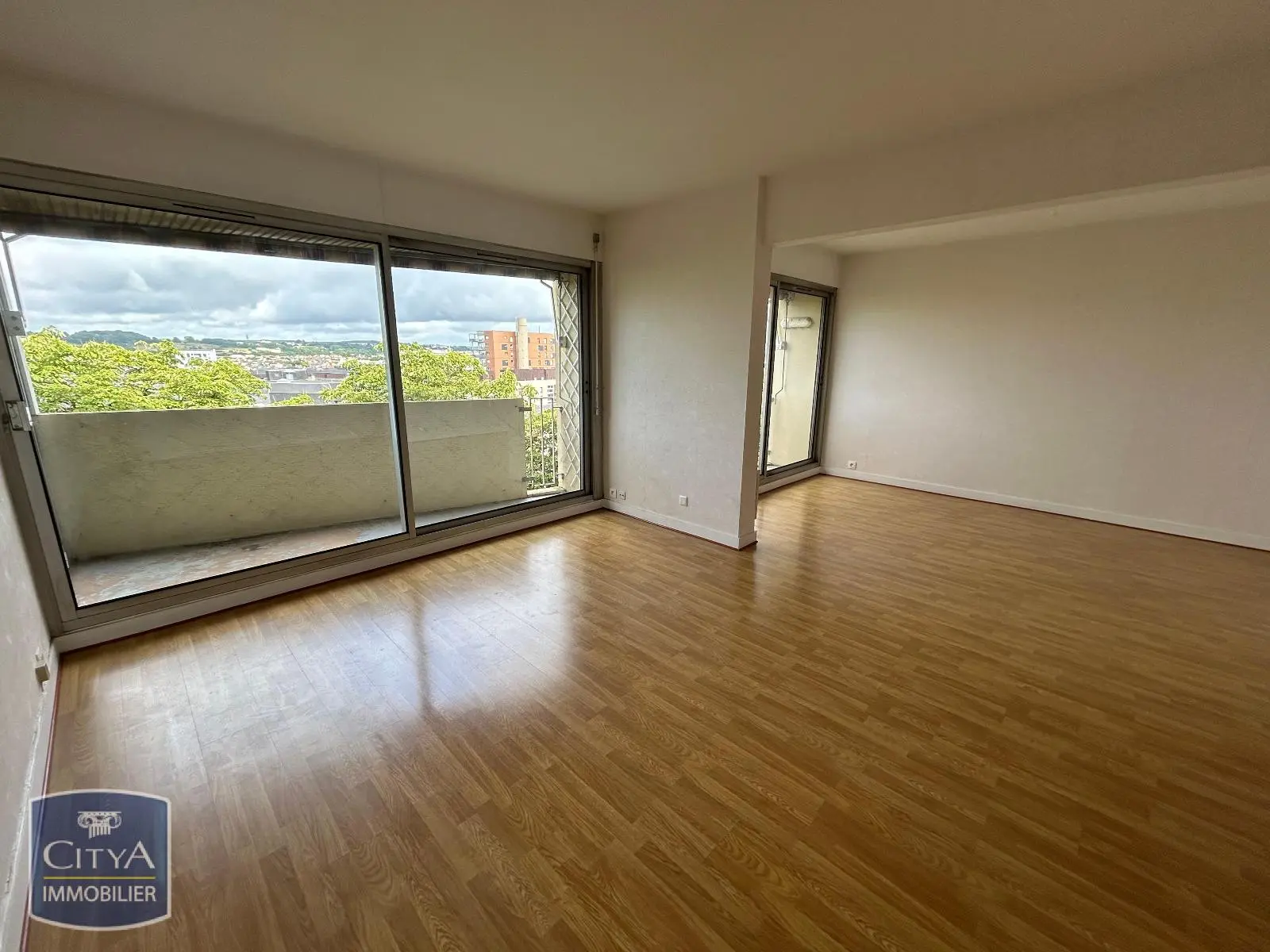 Photo 12 Appartement 5 pièces 106.59m²
