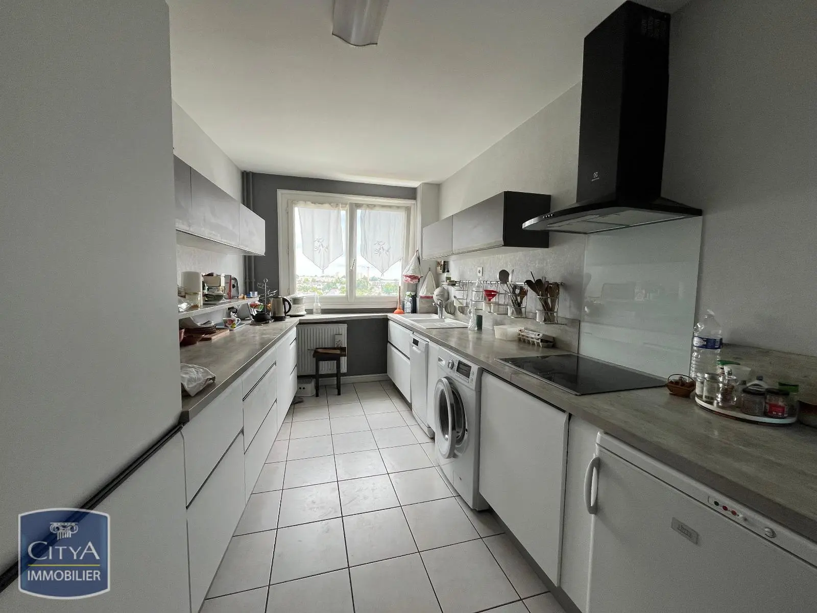 Photo 1 Appartement 4 pièces 118.04m²